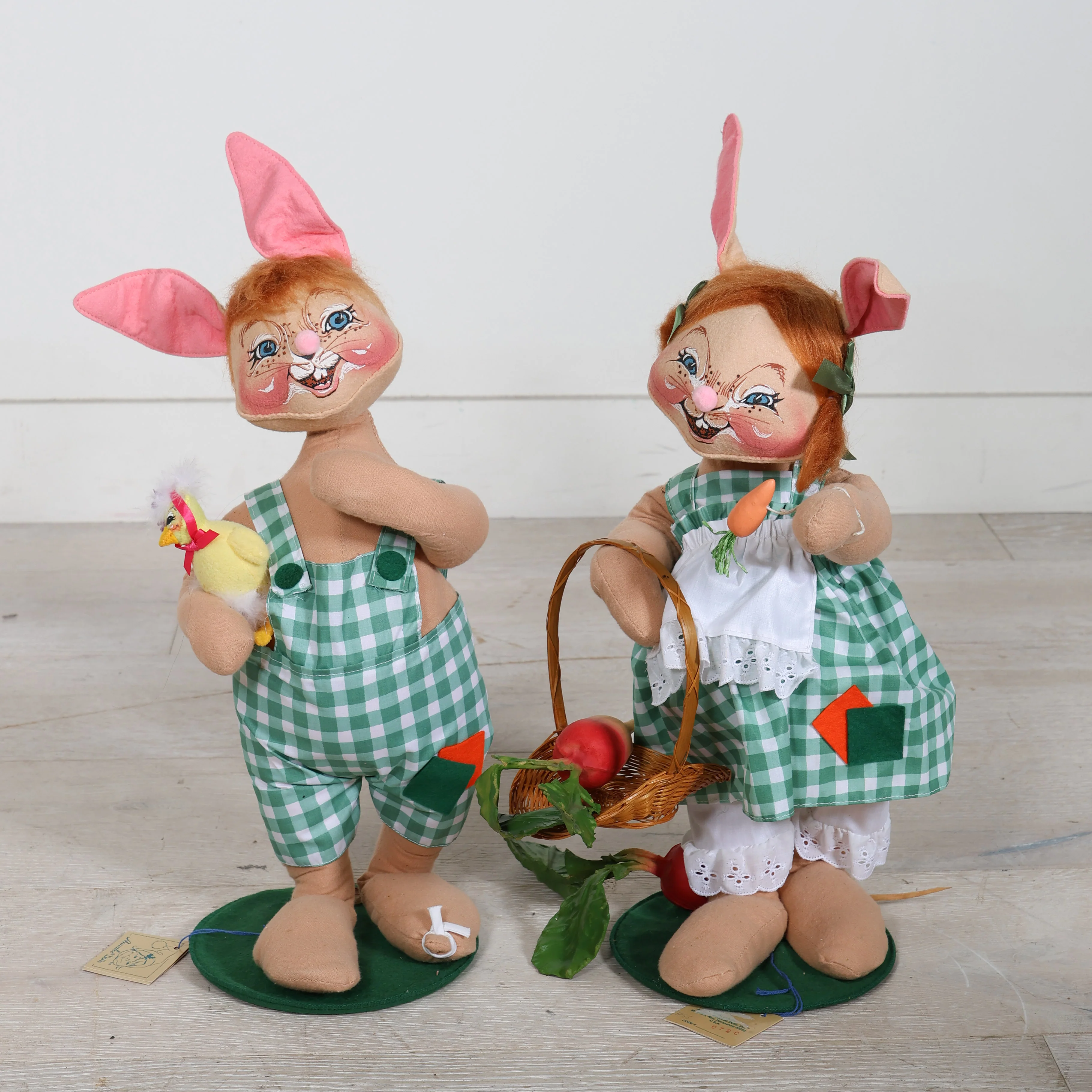 Annalee Gingham Easter Bunny Couple - Image 2