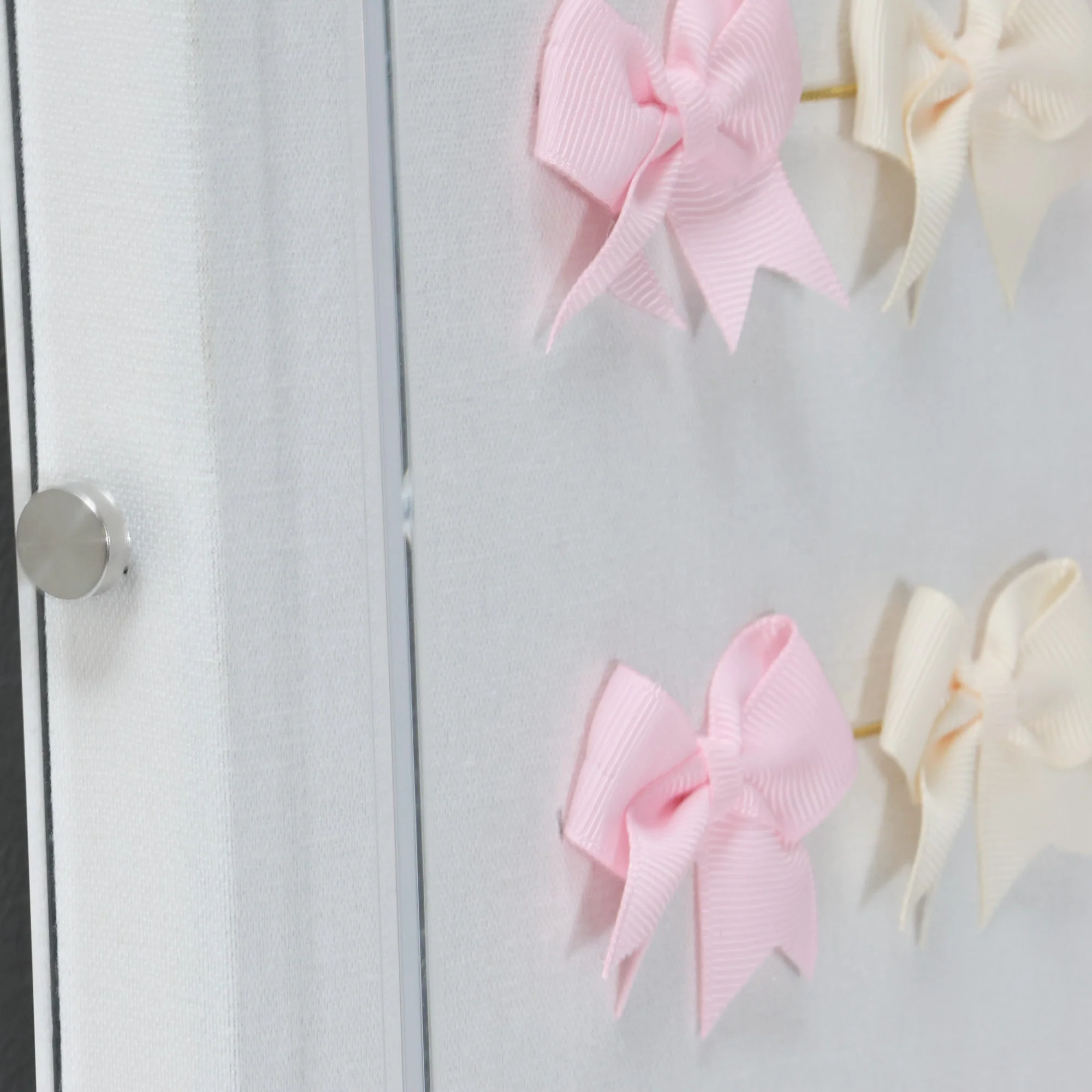 Box of Bows - Image 5