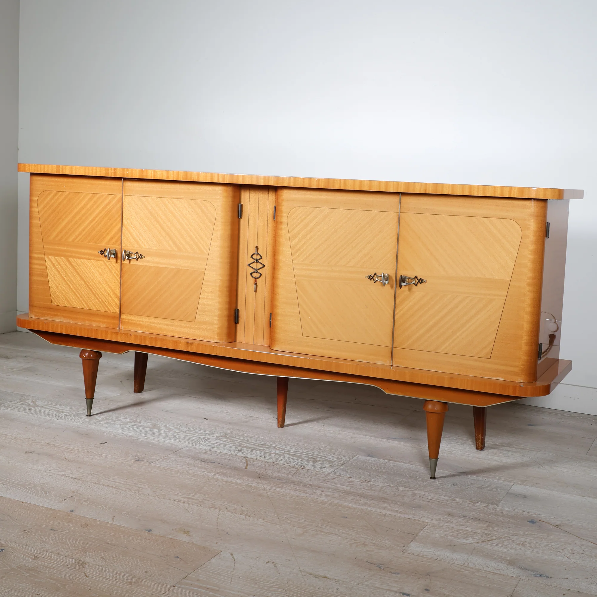Parquetry Enfilade Credenza - Image 3