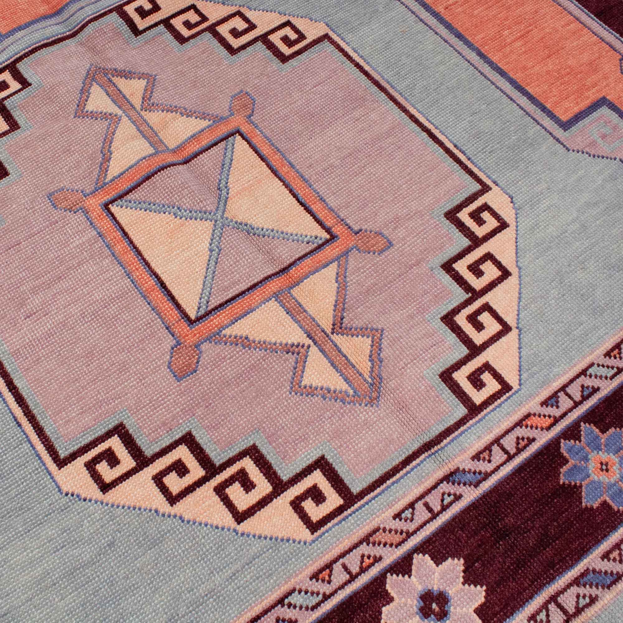Charleston Jewels Turkish Knot Rug - Image 4