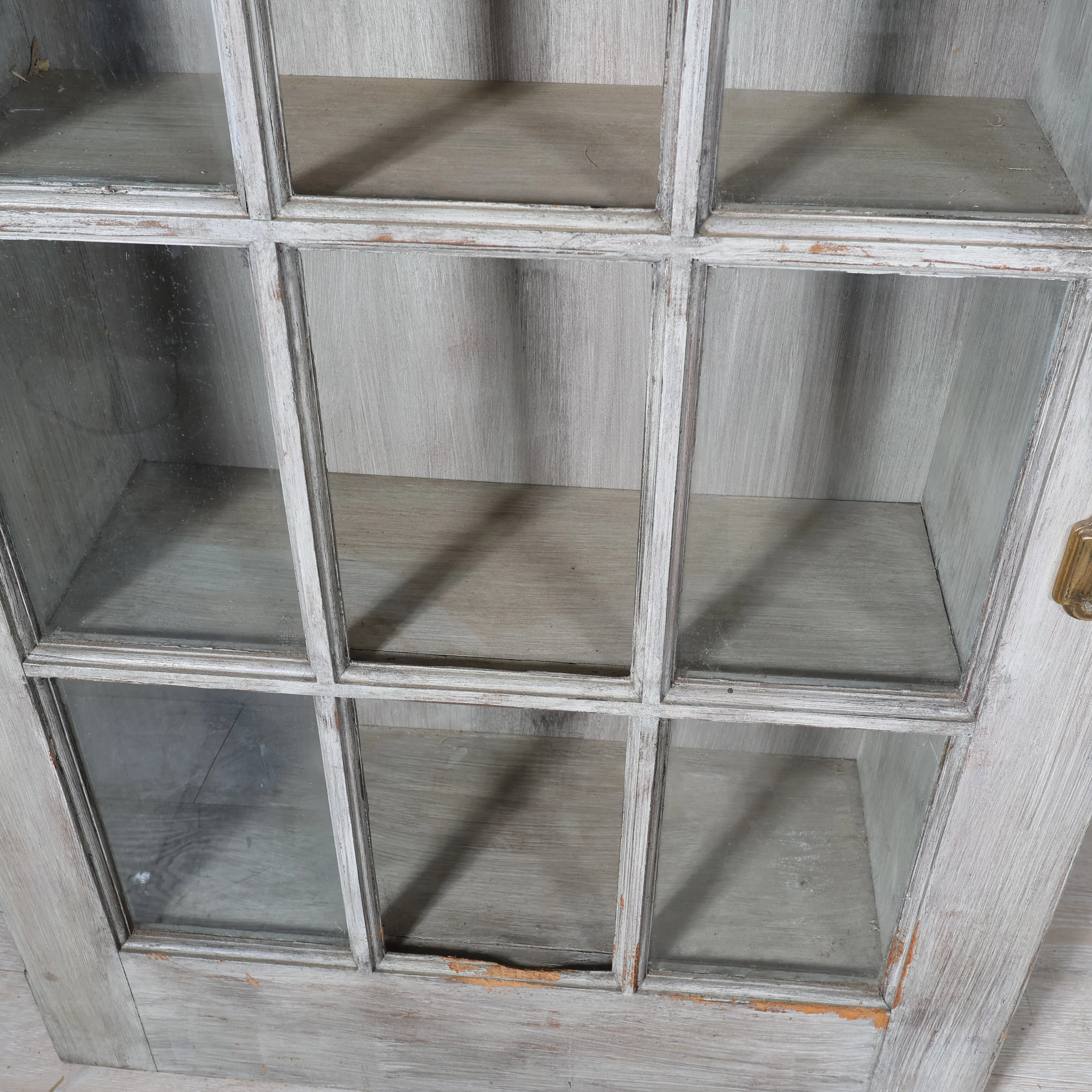 Door Bookshelf - Image 5