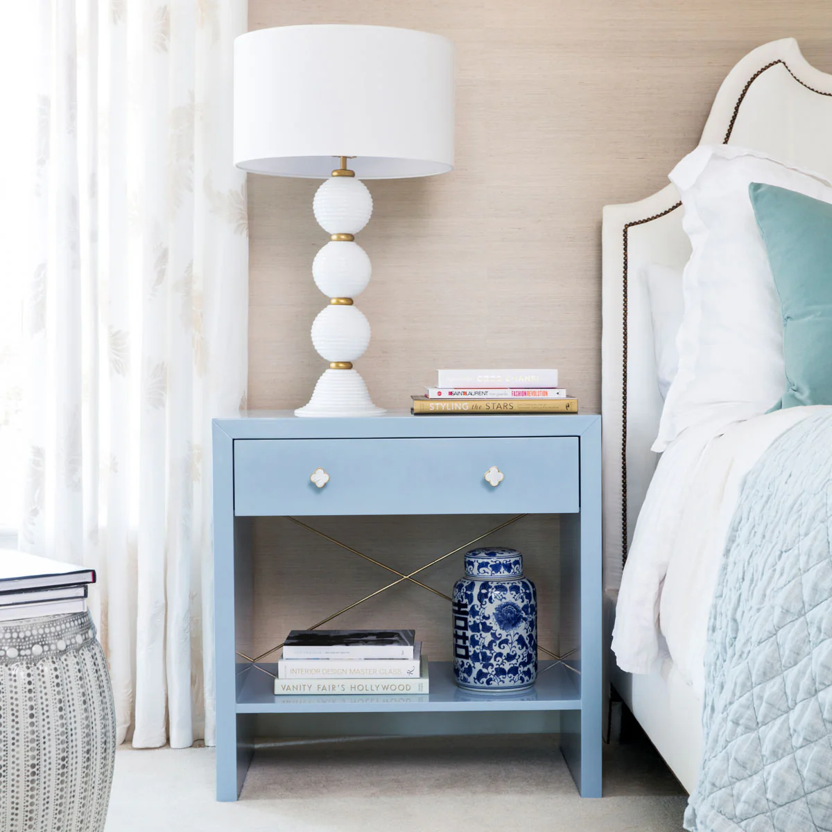 Essex Lamp In White - Image 3
