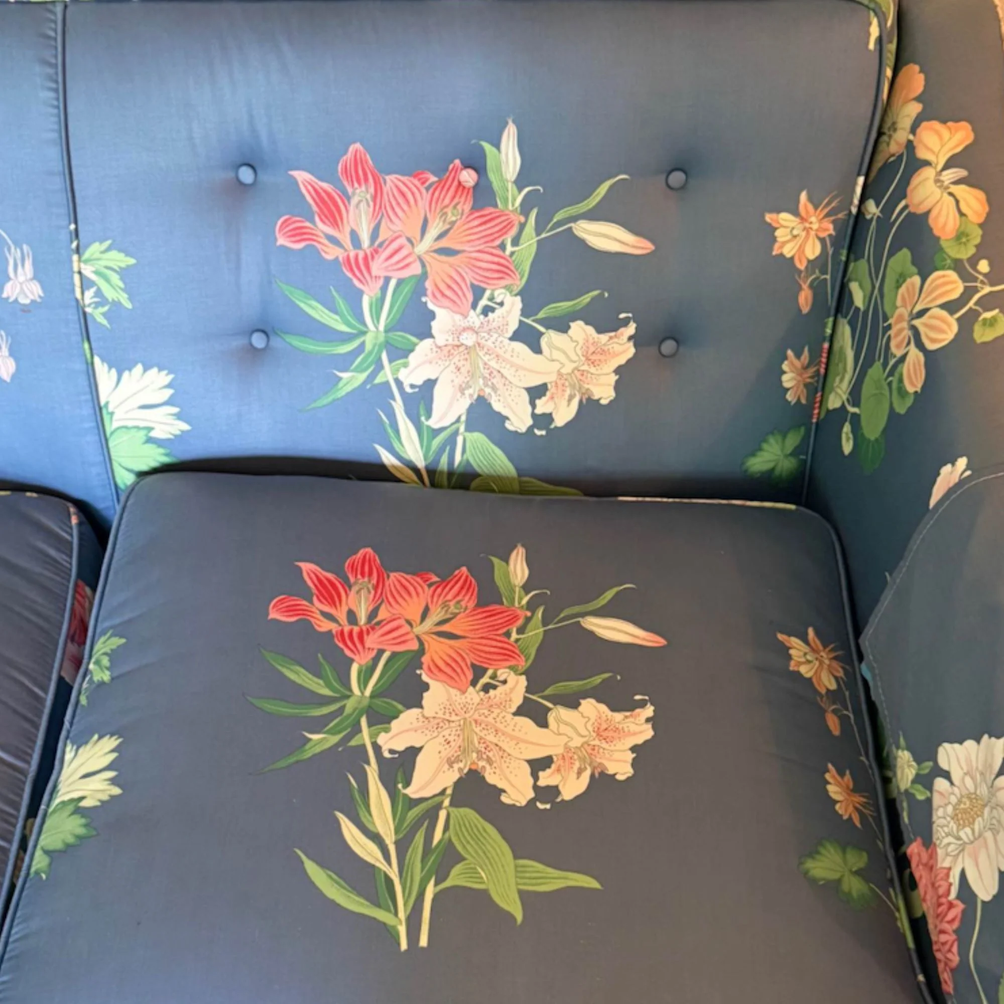 Blue Floral Henredon Sofa - Image 3