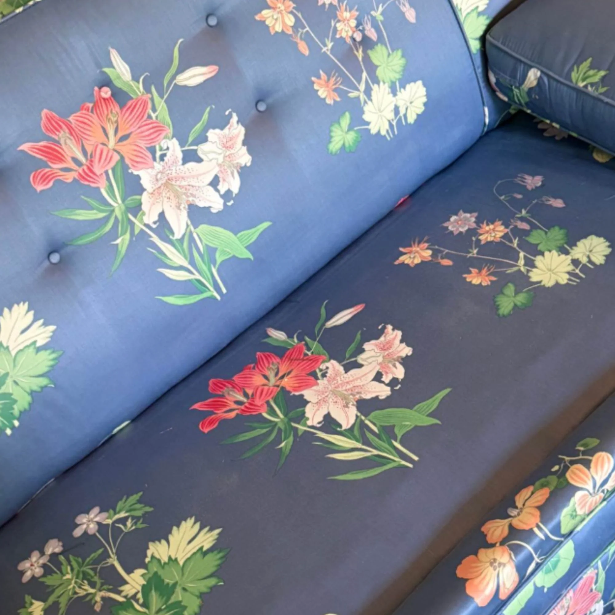 Blue Floral Henredon Sofa - Image 4