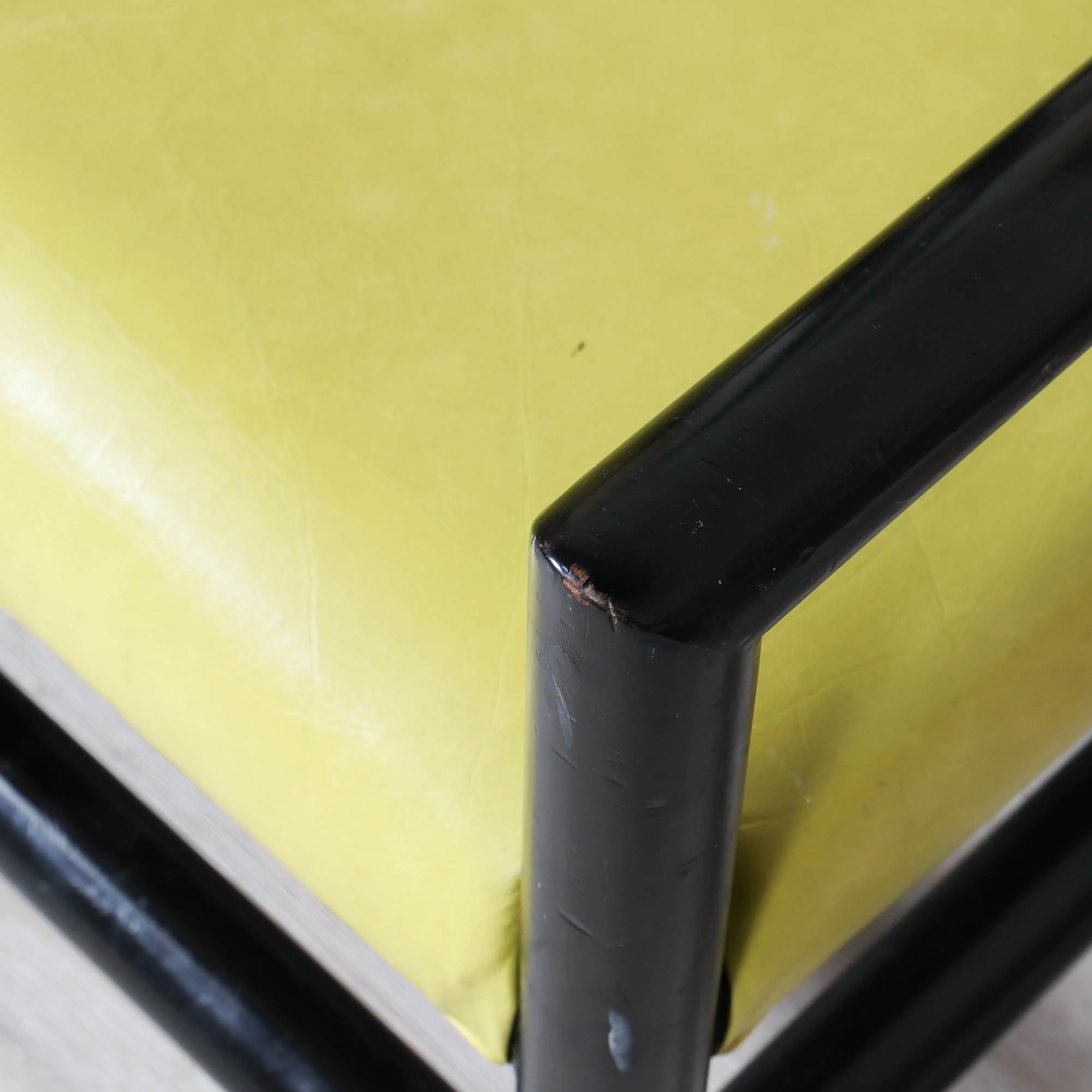 Pair of Kelly Wearstler Citron Host Chairs - Image 4