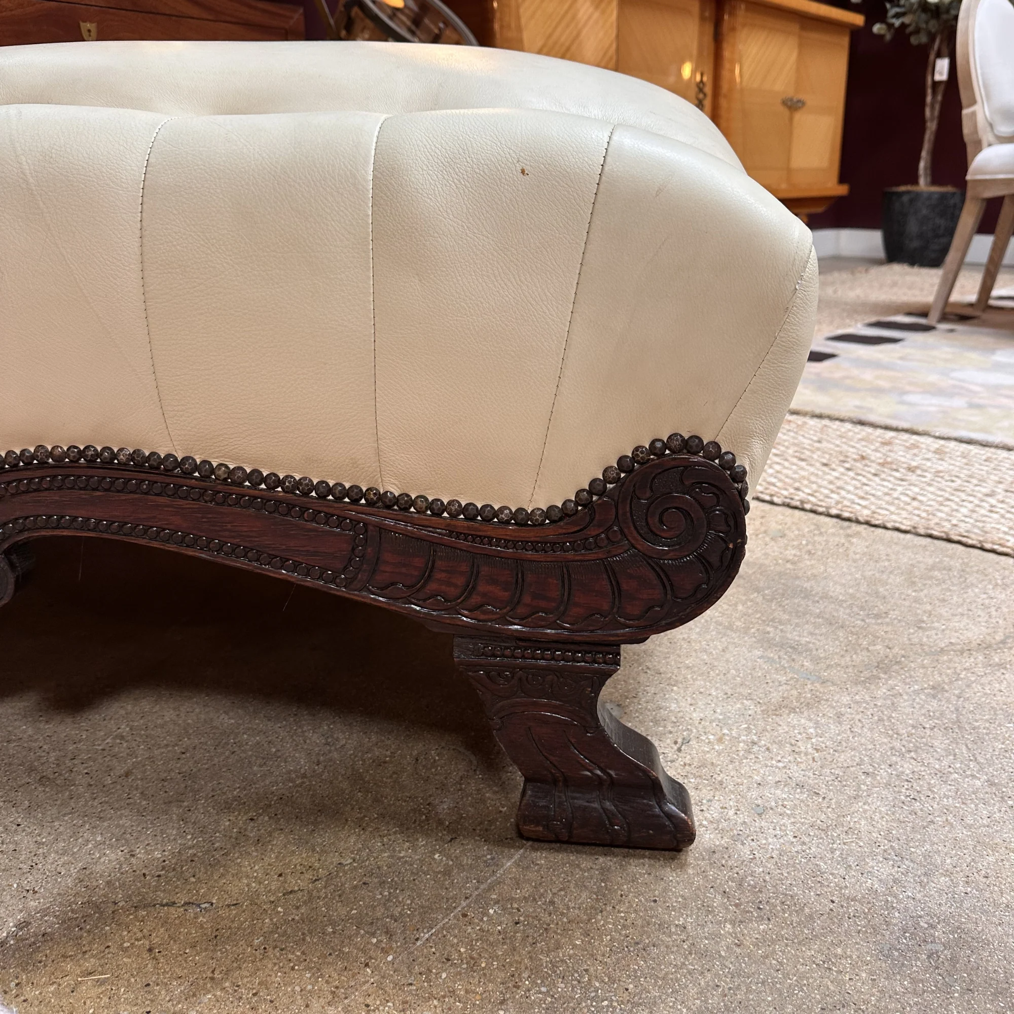 Victorian Style Chaise Fainting Lounger - Image 2