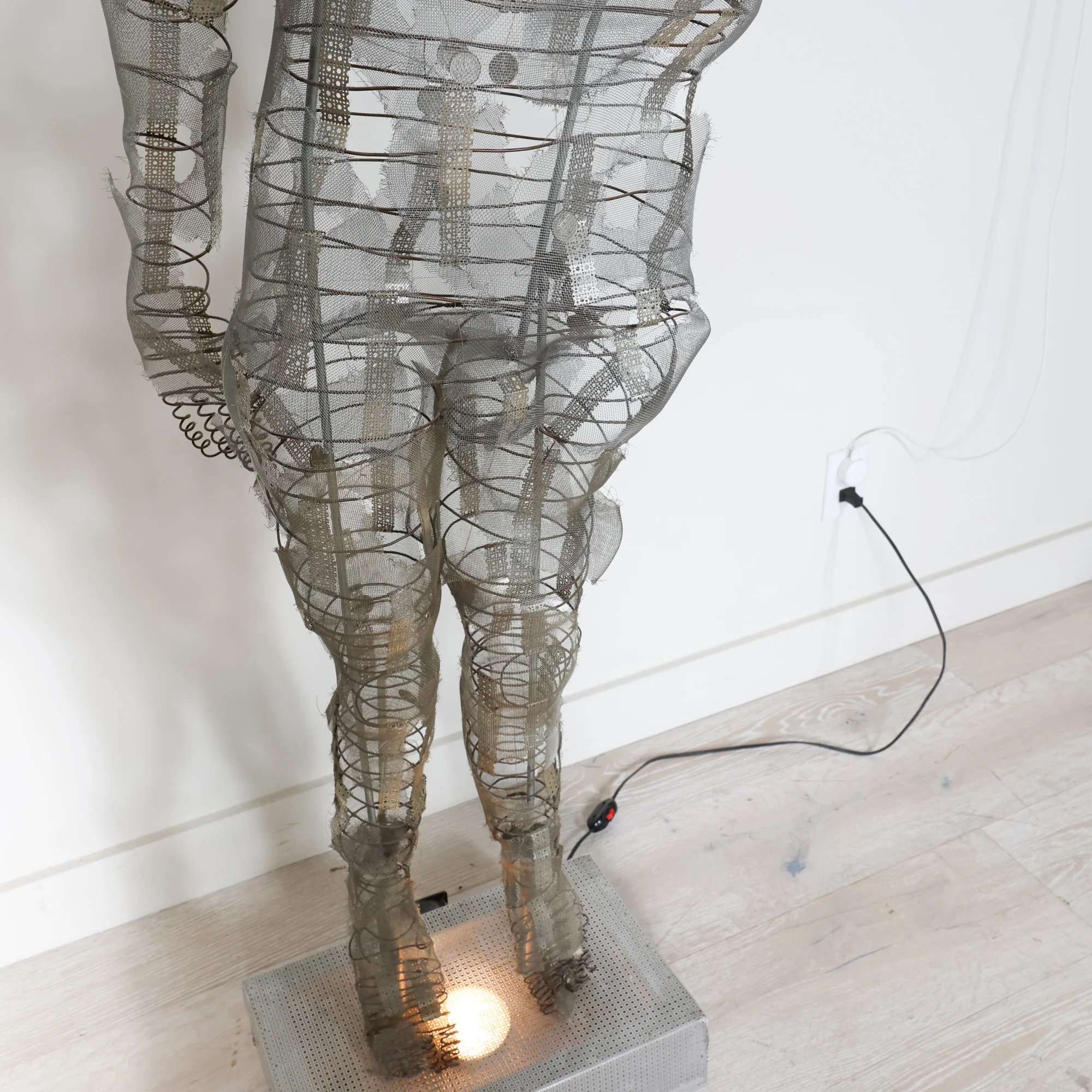 Metal Sculpture - Image 8