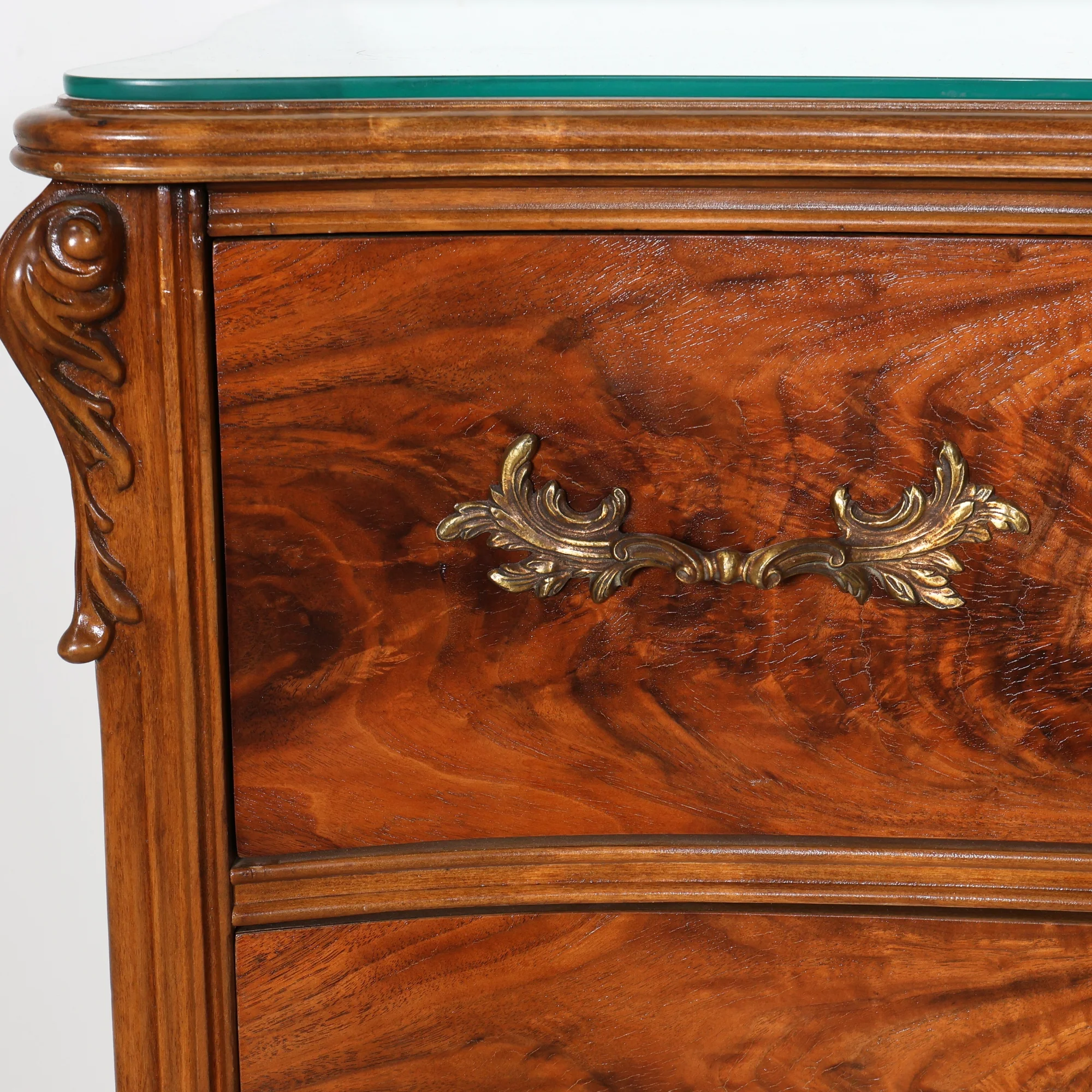 French Provincial Style Dresser - Image 7