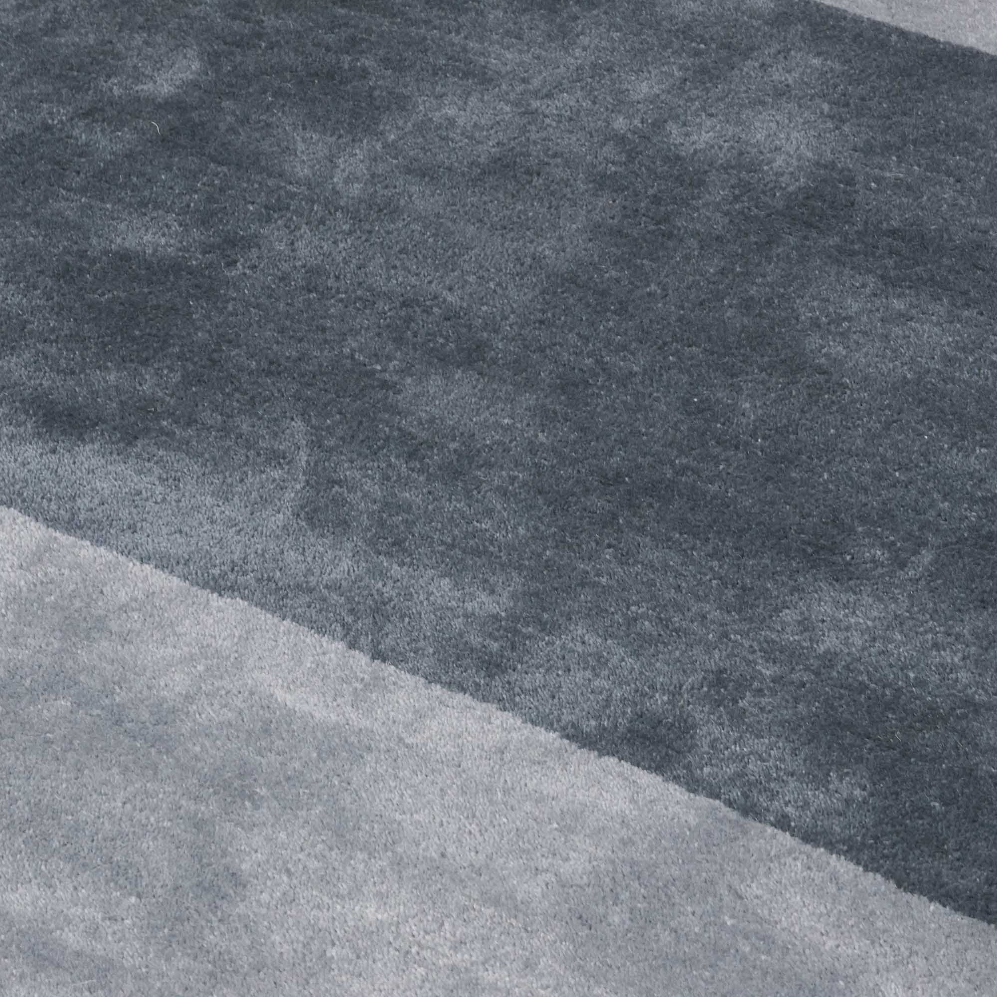 Galway Midnight Tufted Rug - Image 5