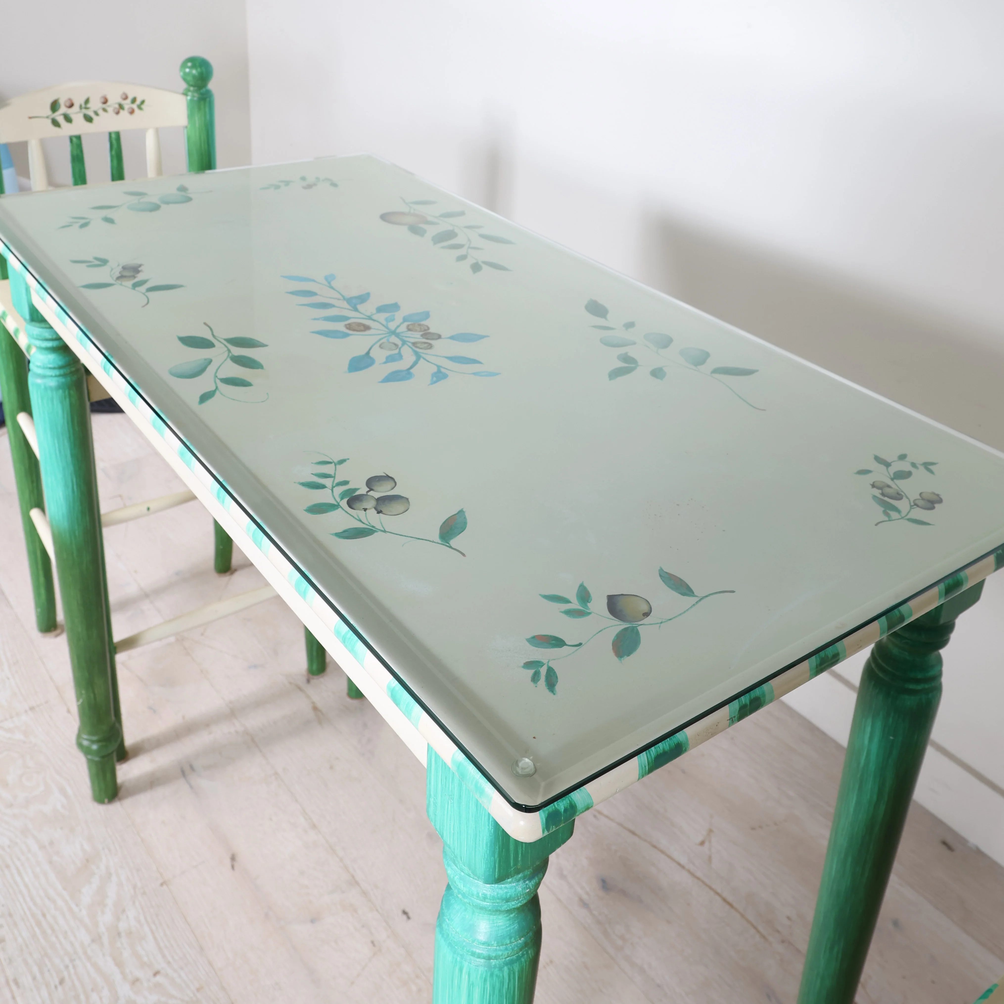 Hand Painted Green Bar Top & Stool Set - Image 5