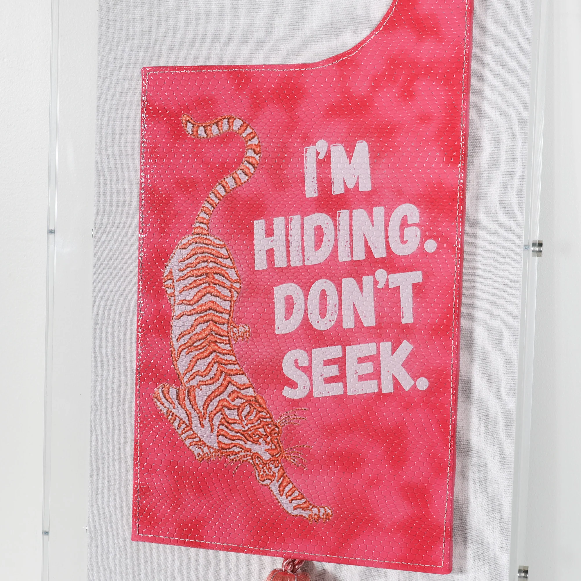 I'm Hiding. Don't Seek Hang Tag - Pink - Image 3
