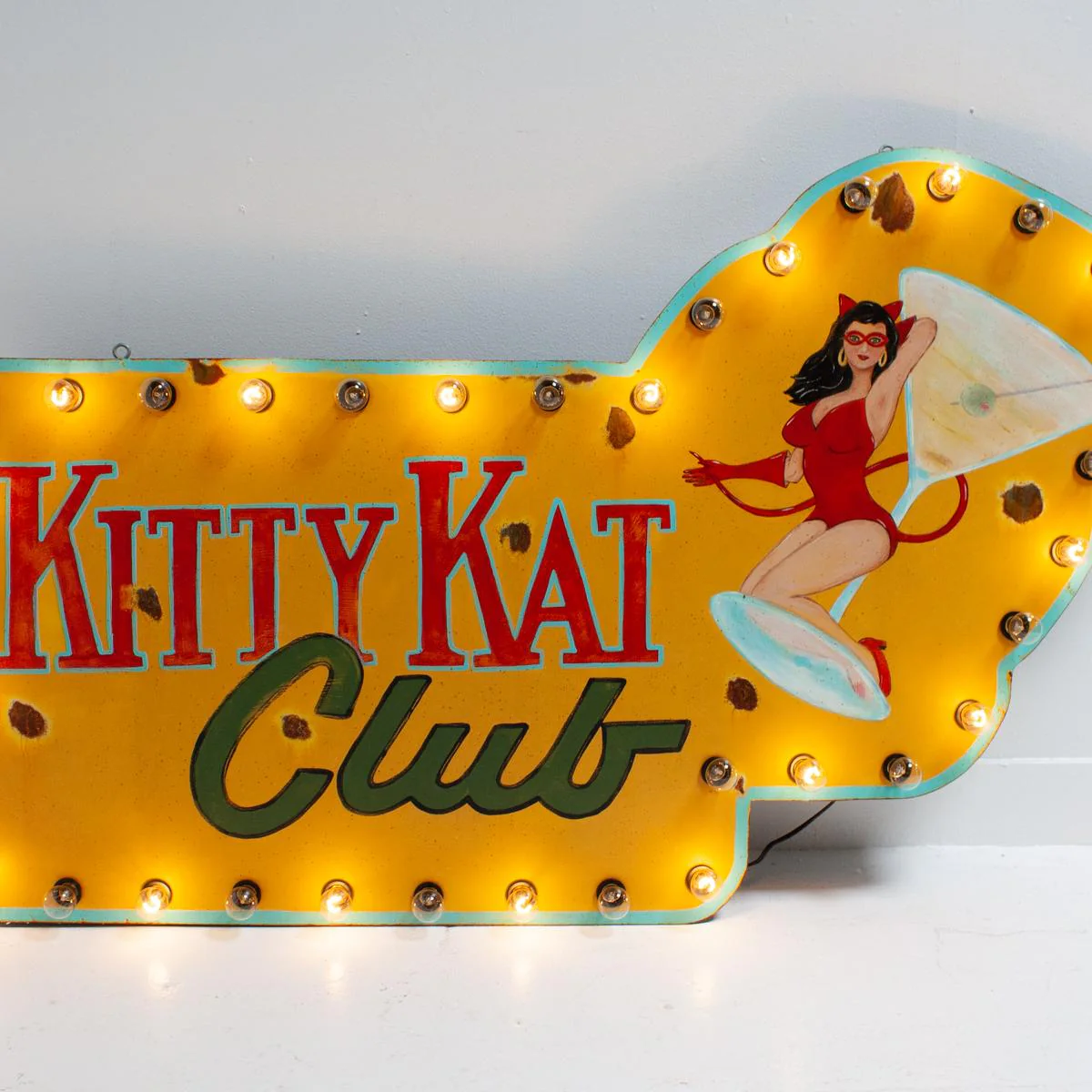 Kitty Kat Club Sign - Image 3