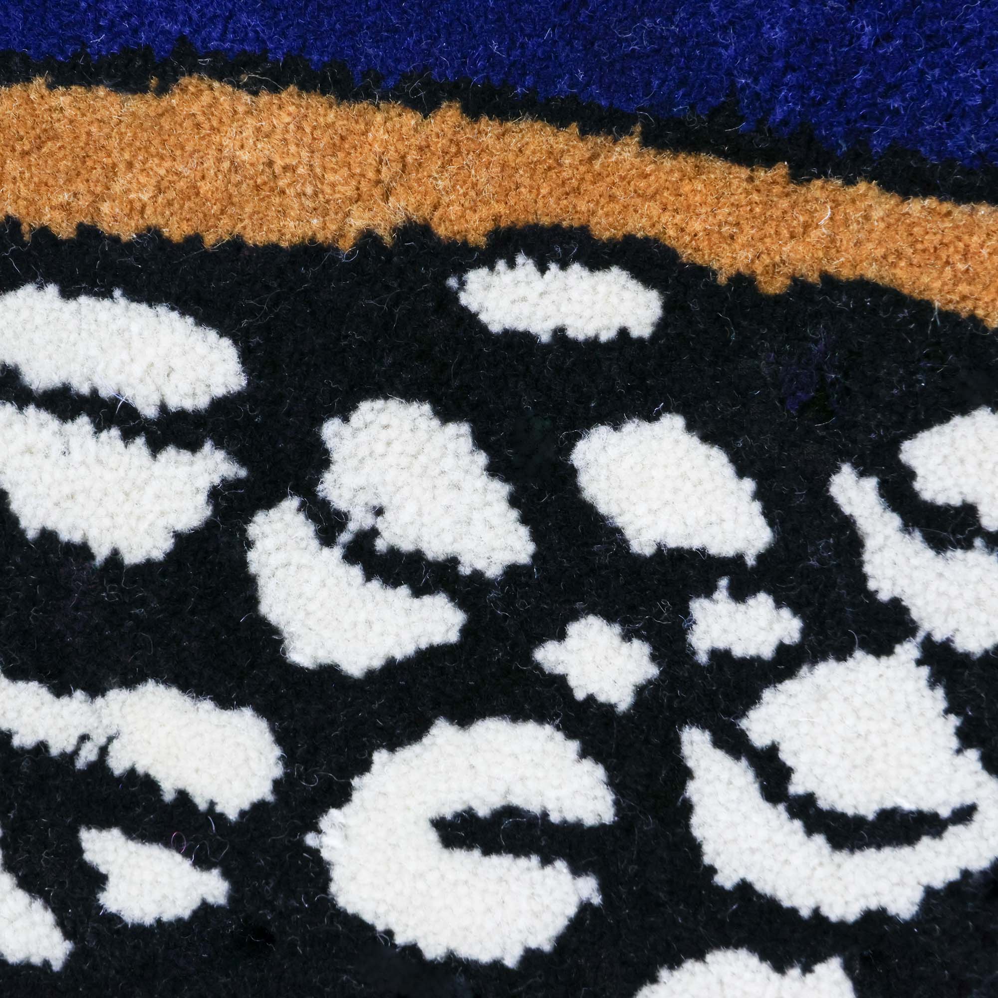 Little Fancy Circle Tufted Rug - Image 6