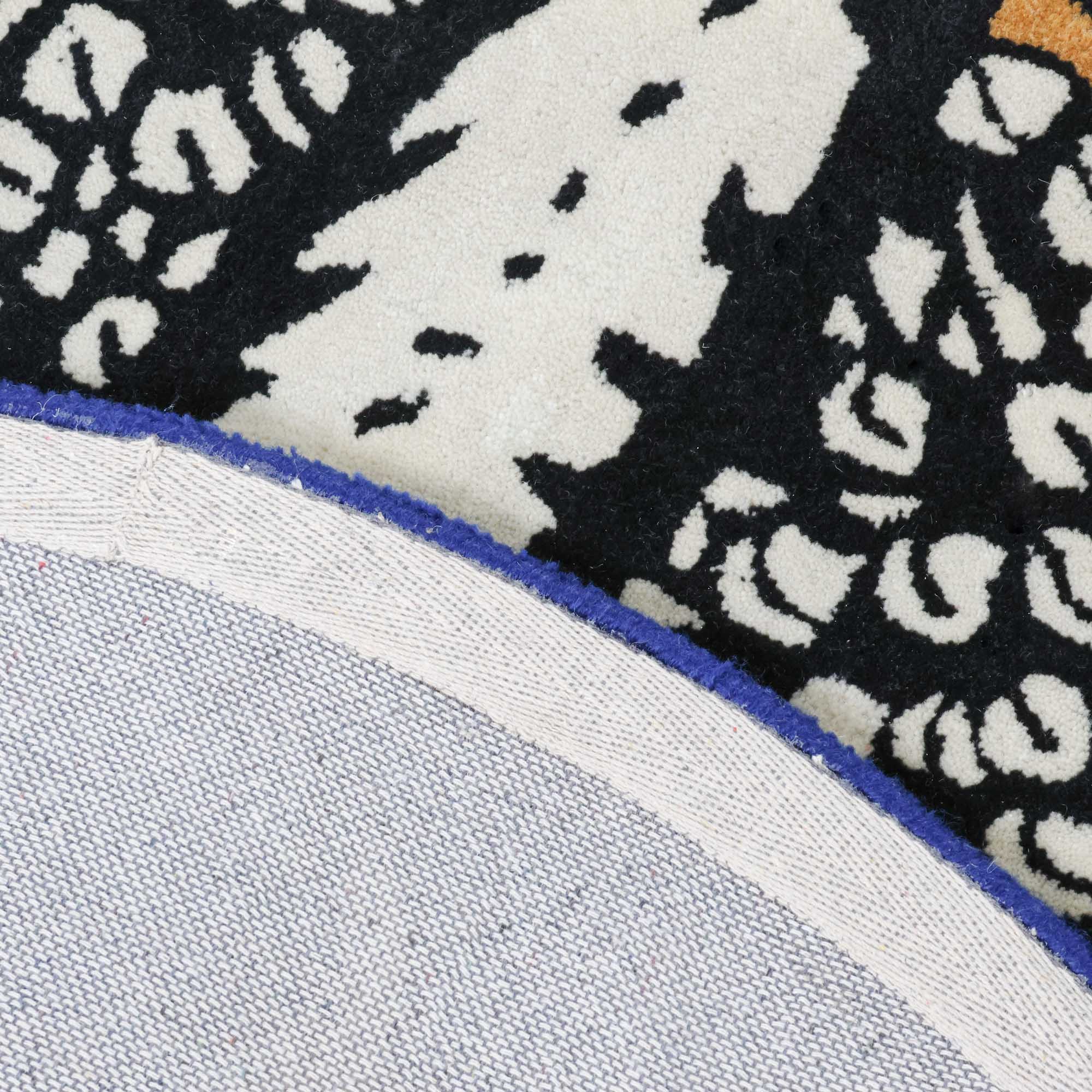 Little Fancy Circle Tufted Rug - Image 7
