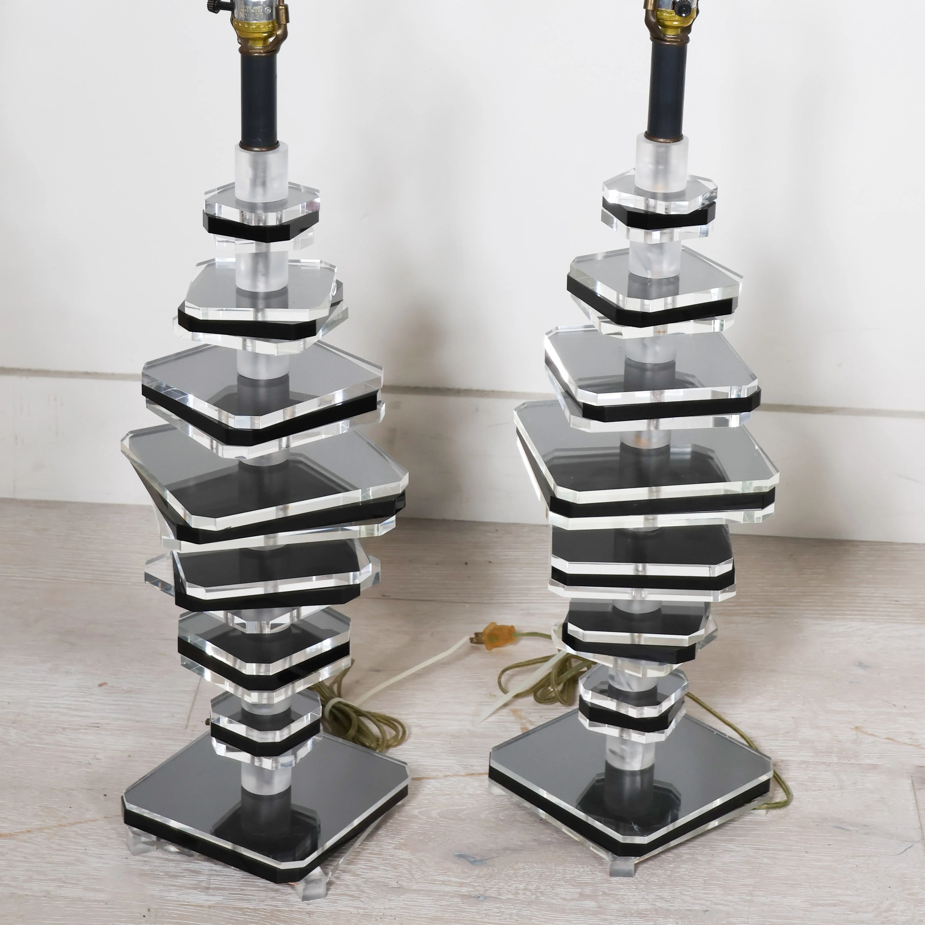 Lucite Lamp Pair #2 - Image 7