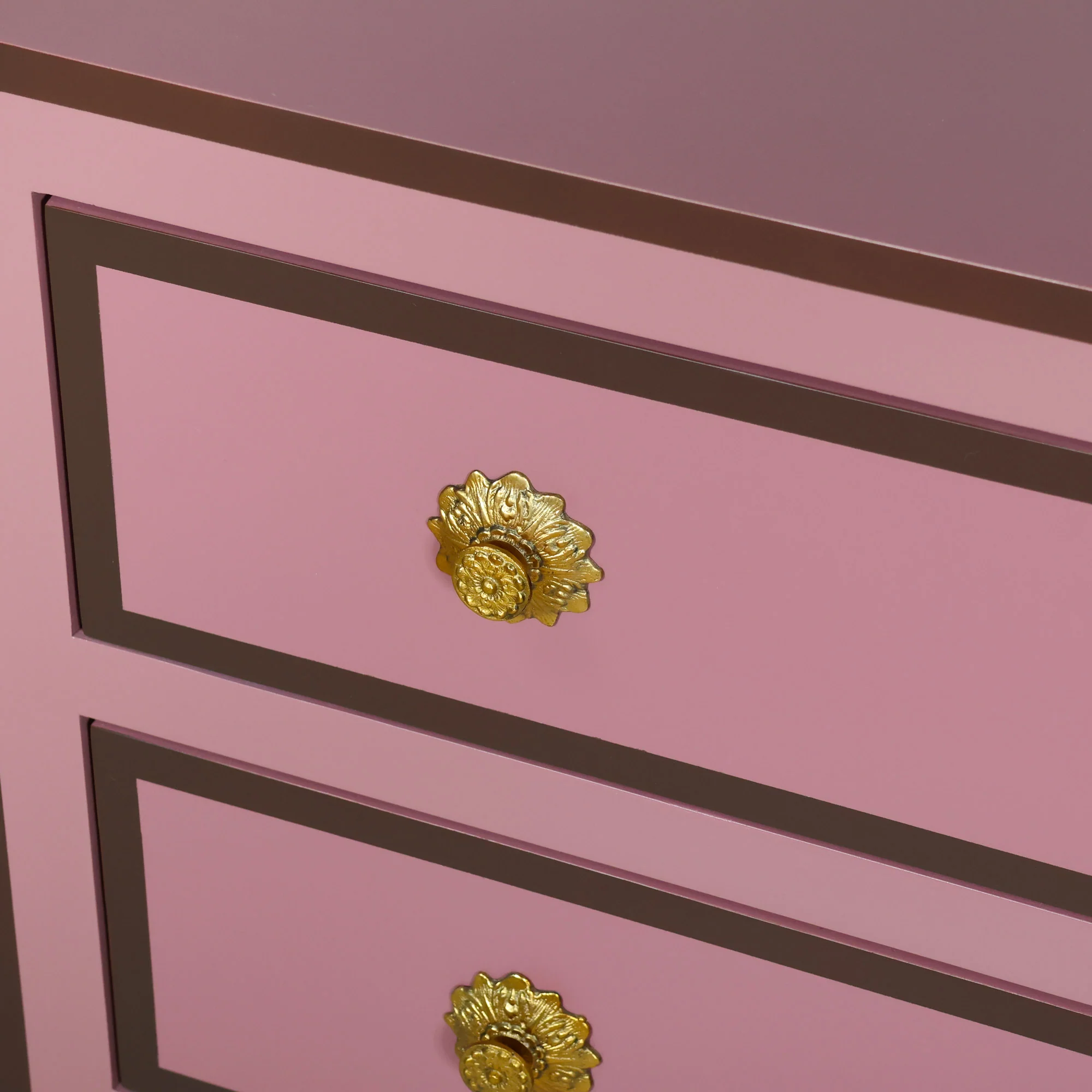 Madame Chest in Mink - Image 7