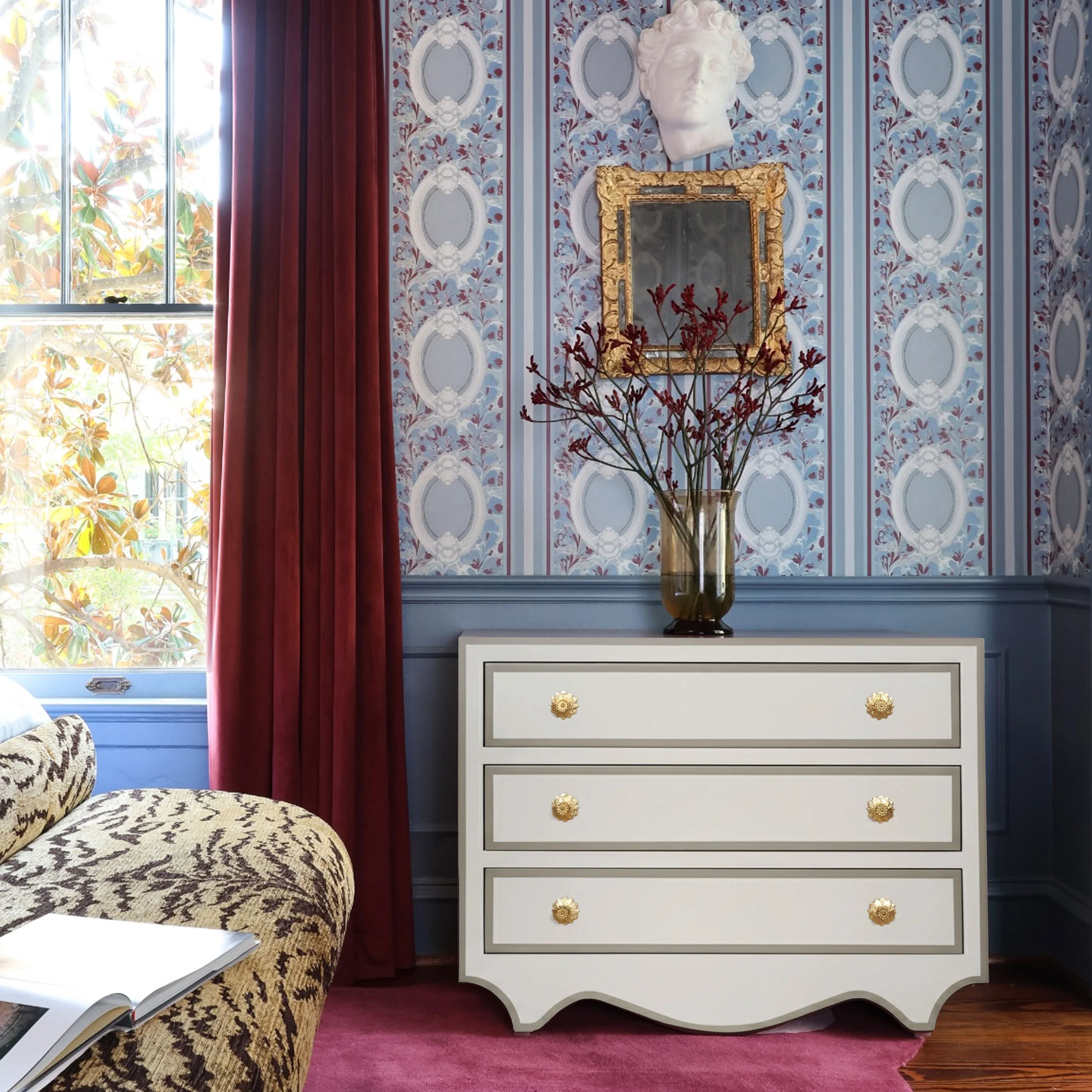 Madame Chest in White - Image 2