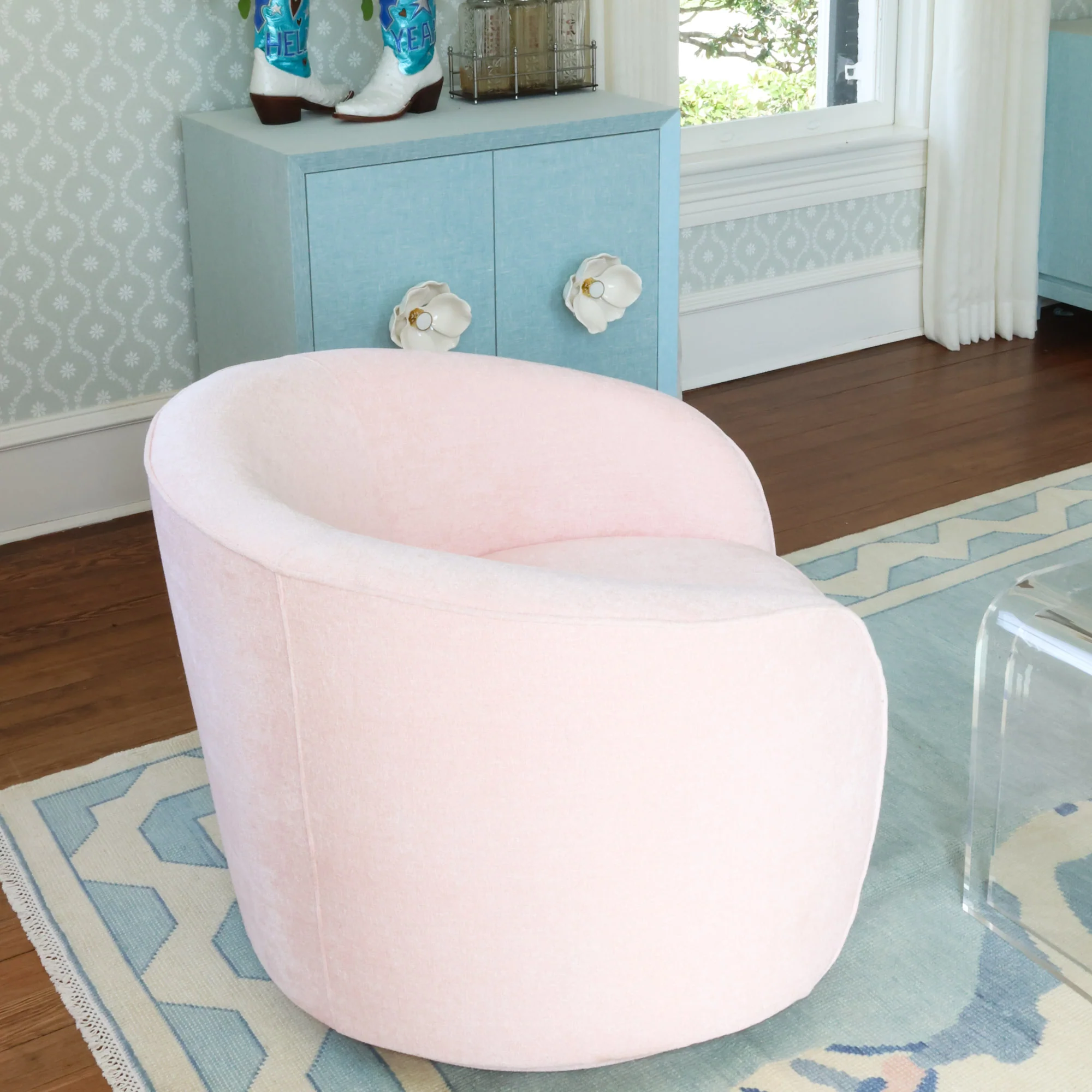 Martita Swivel Chair in Rosewater - Image 6