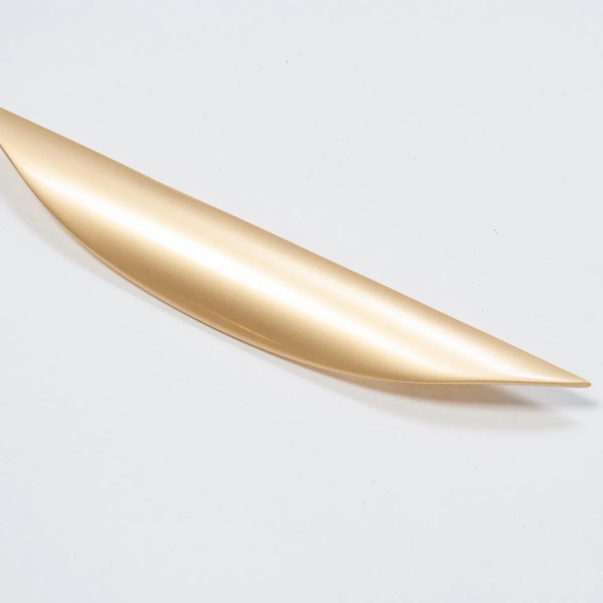 Modern Cup Handle Gold - Image 3