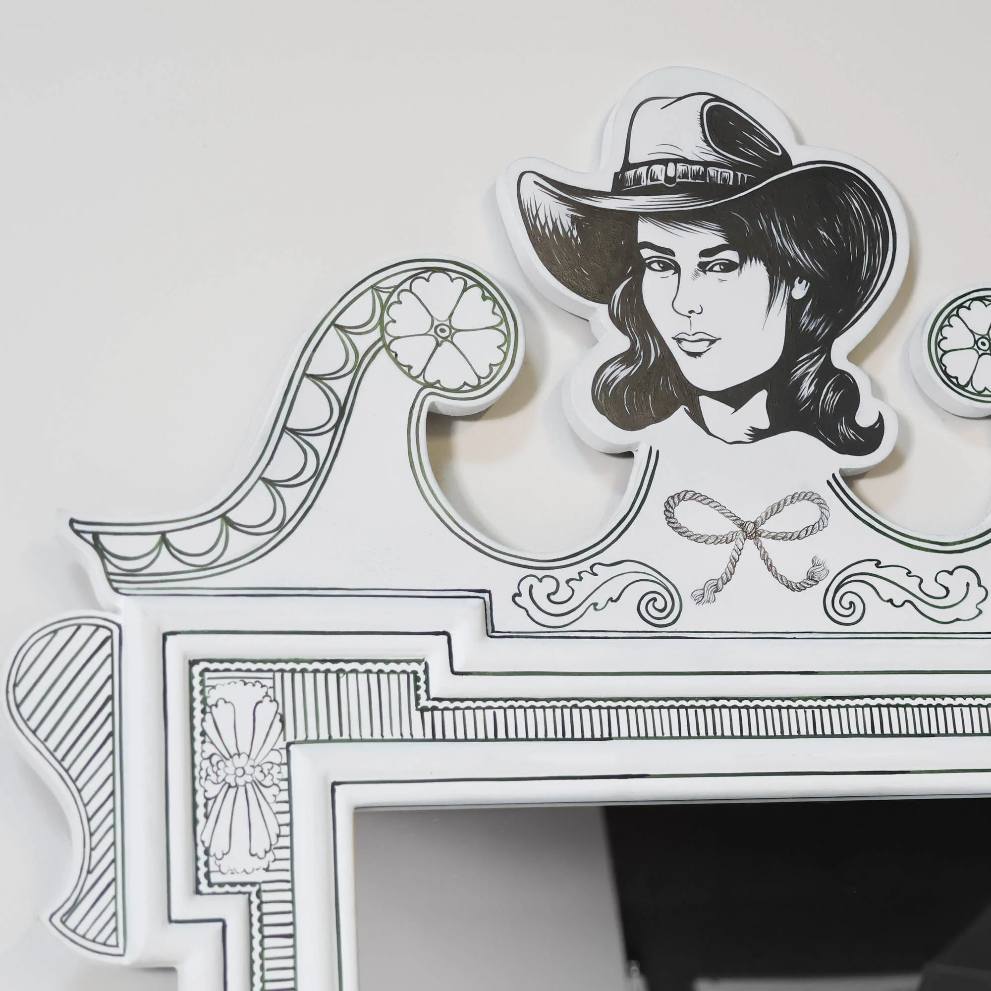 Narcissus Mirror - Gal - Image 2