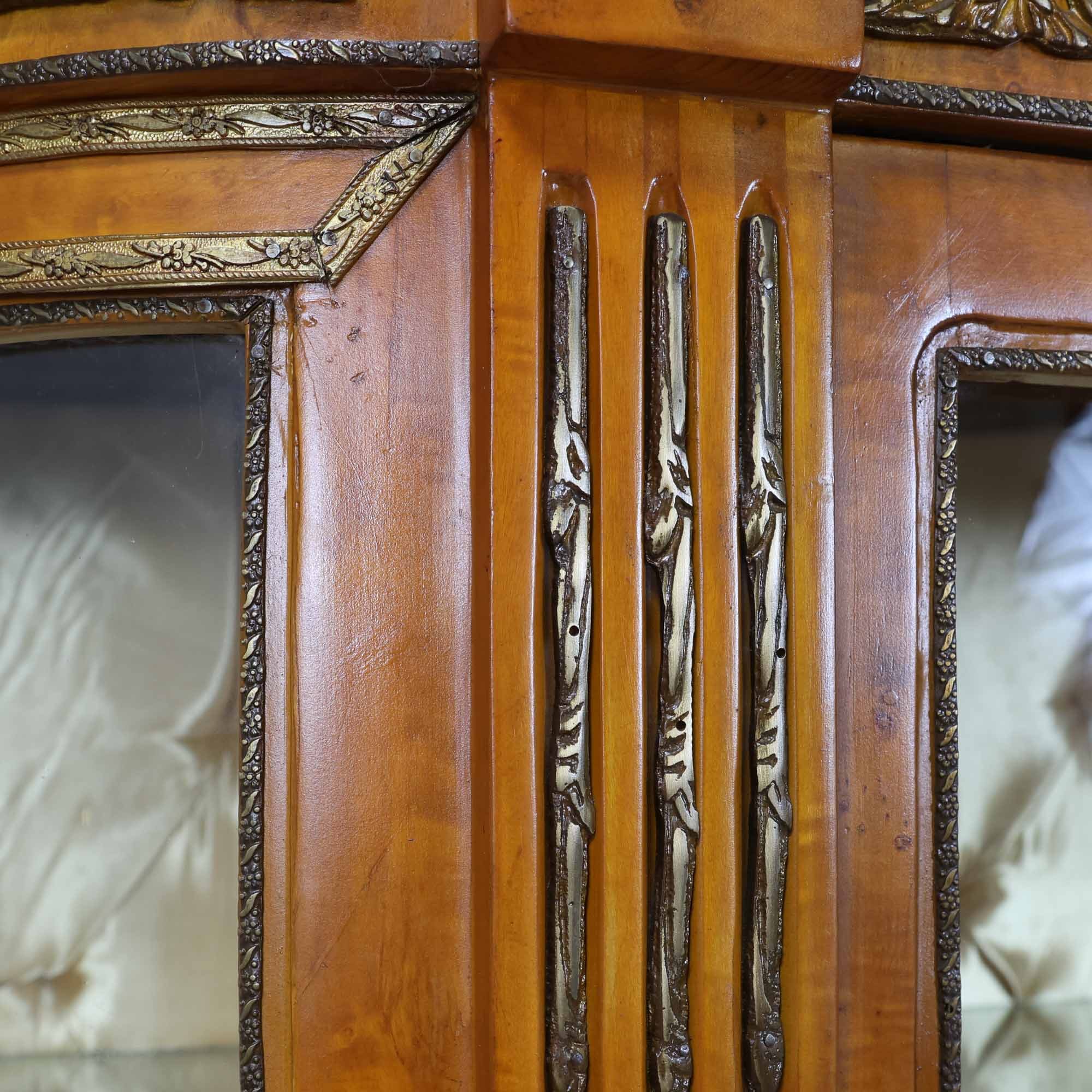 Ornate Vitrine Cabinet with Silk Tufted Detailing - Image 4