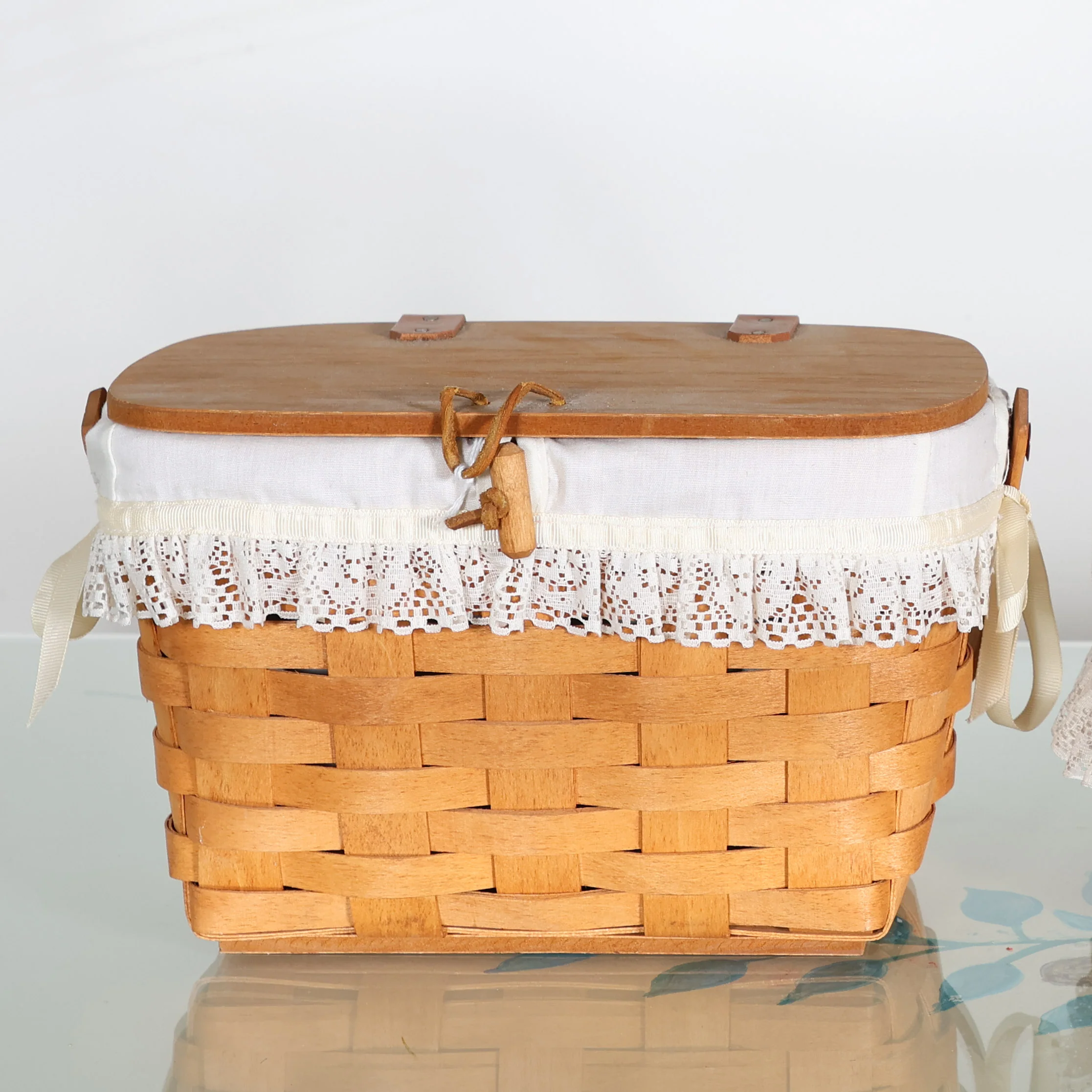Pair of Lace Longaberger Baskets - Image 4