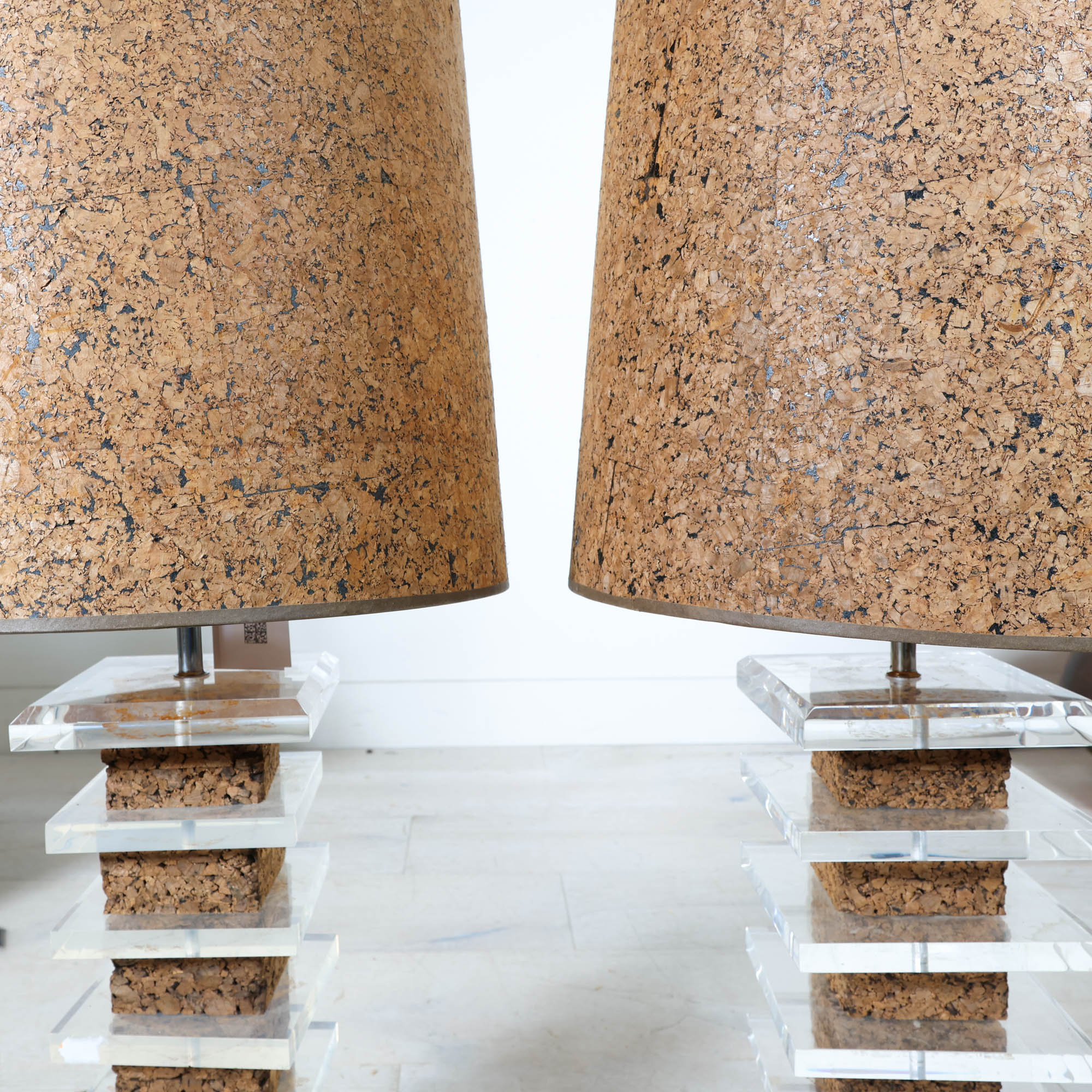 Pair of Monumental Lucite and Cork Lamps with Shades - Image 3