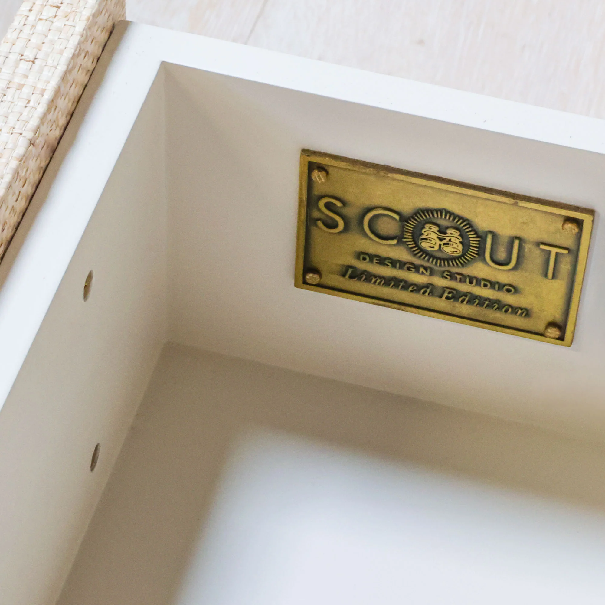 Recon Chest Large in Noah Grasscloth - Image 7