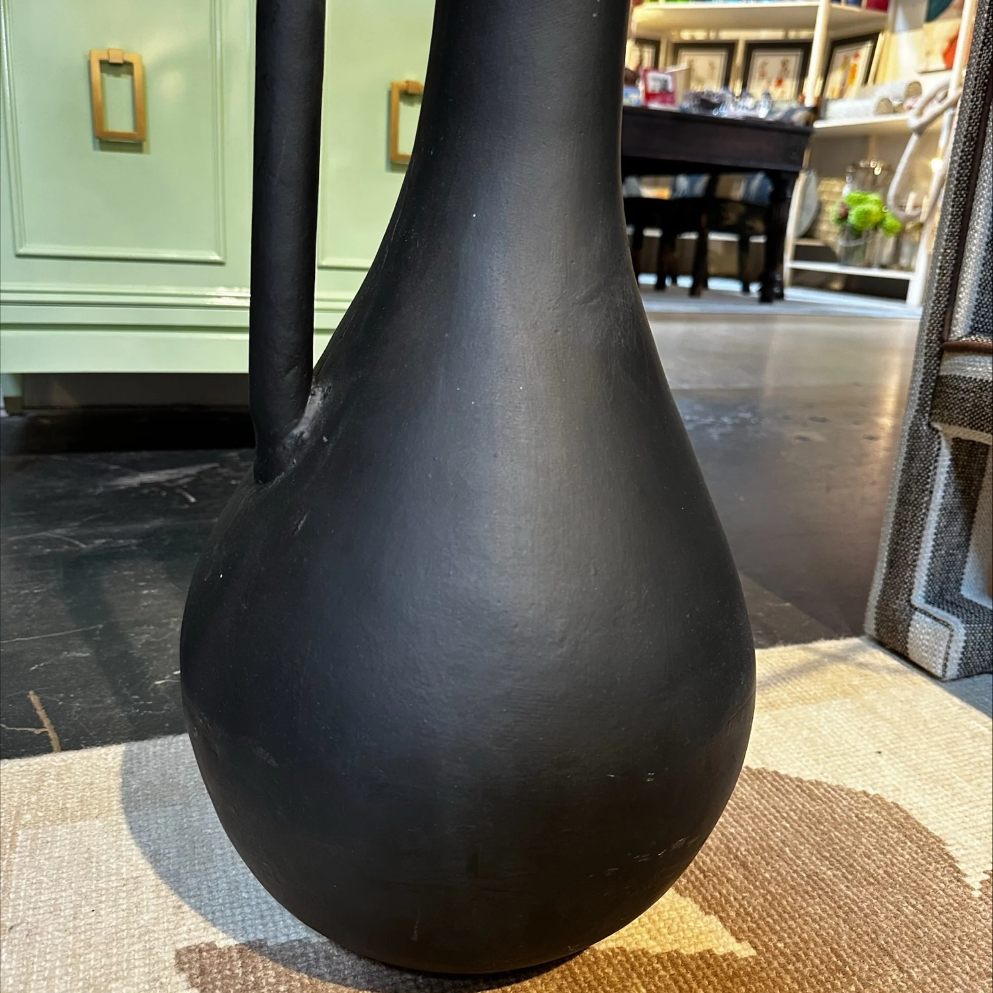 Large Black Vase - Image 3