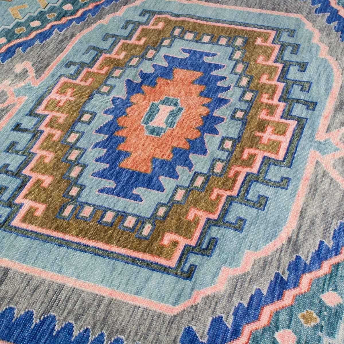 Saint Lisa Turkish Knot Rug - Image 4