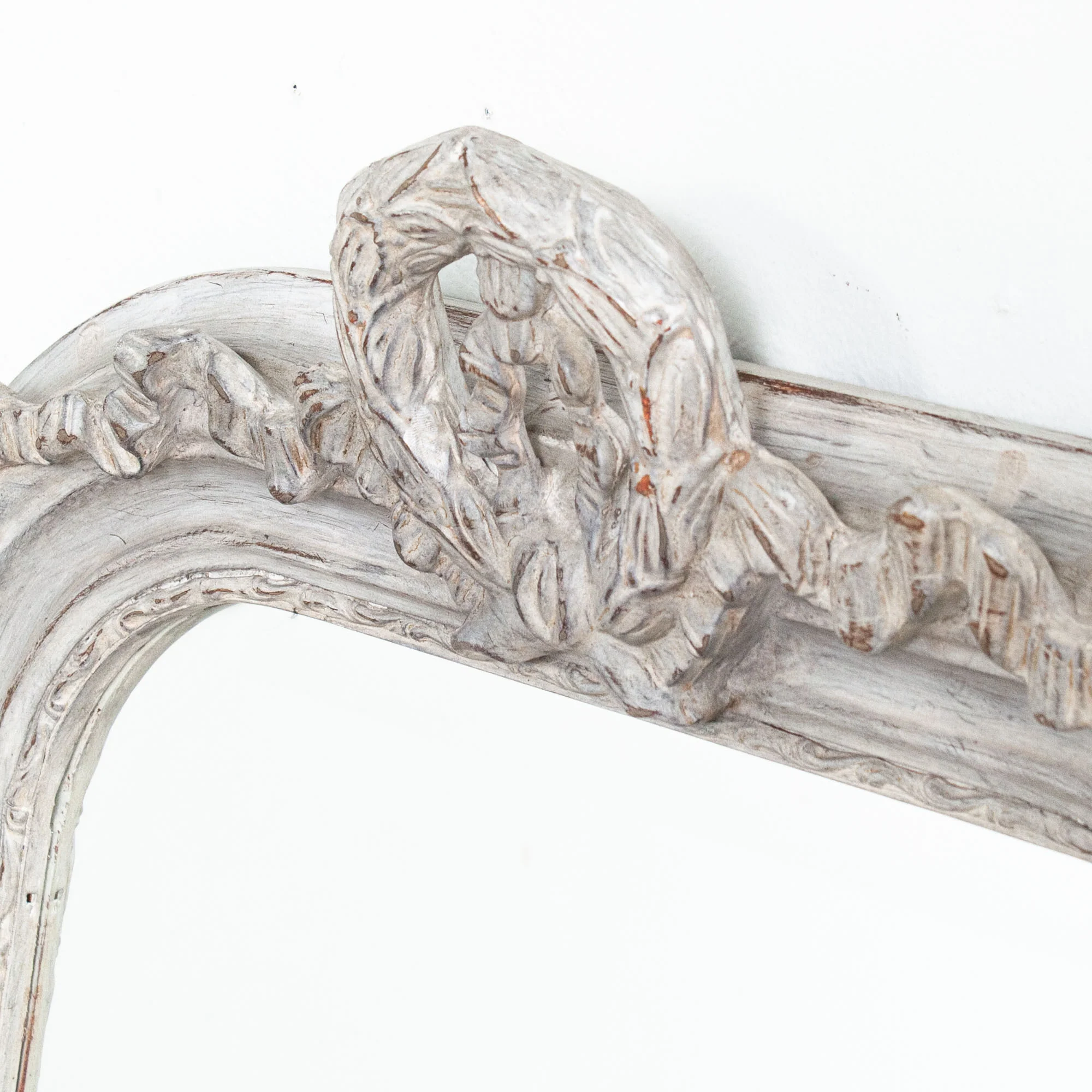 Small Grey Wash Mirror with Decorative Wreath Top - Image 3