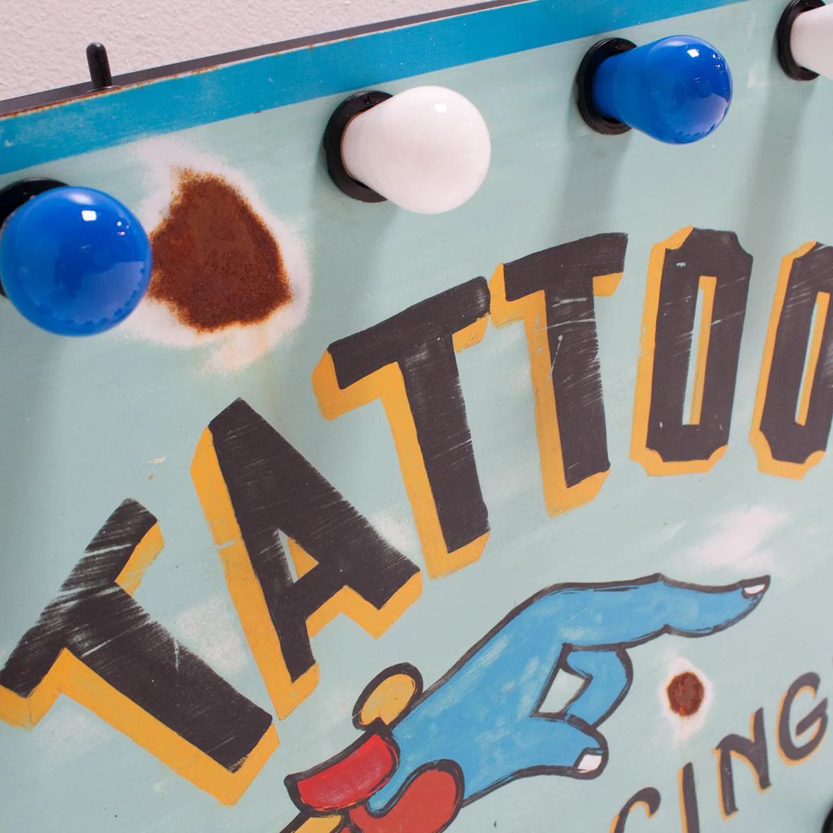 Tattoo Piercing Sign - Image 2