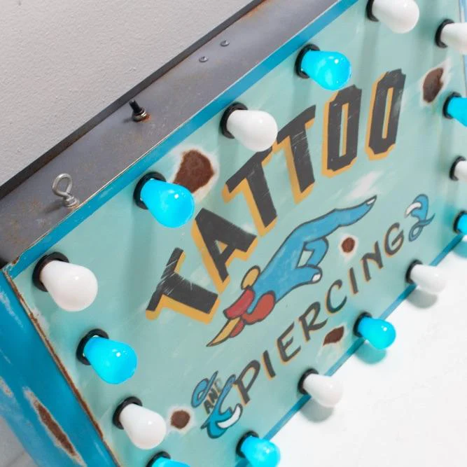 Tattoo Piercing Sign - Image 3