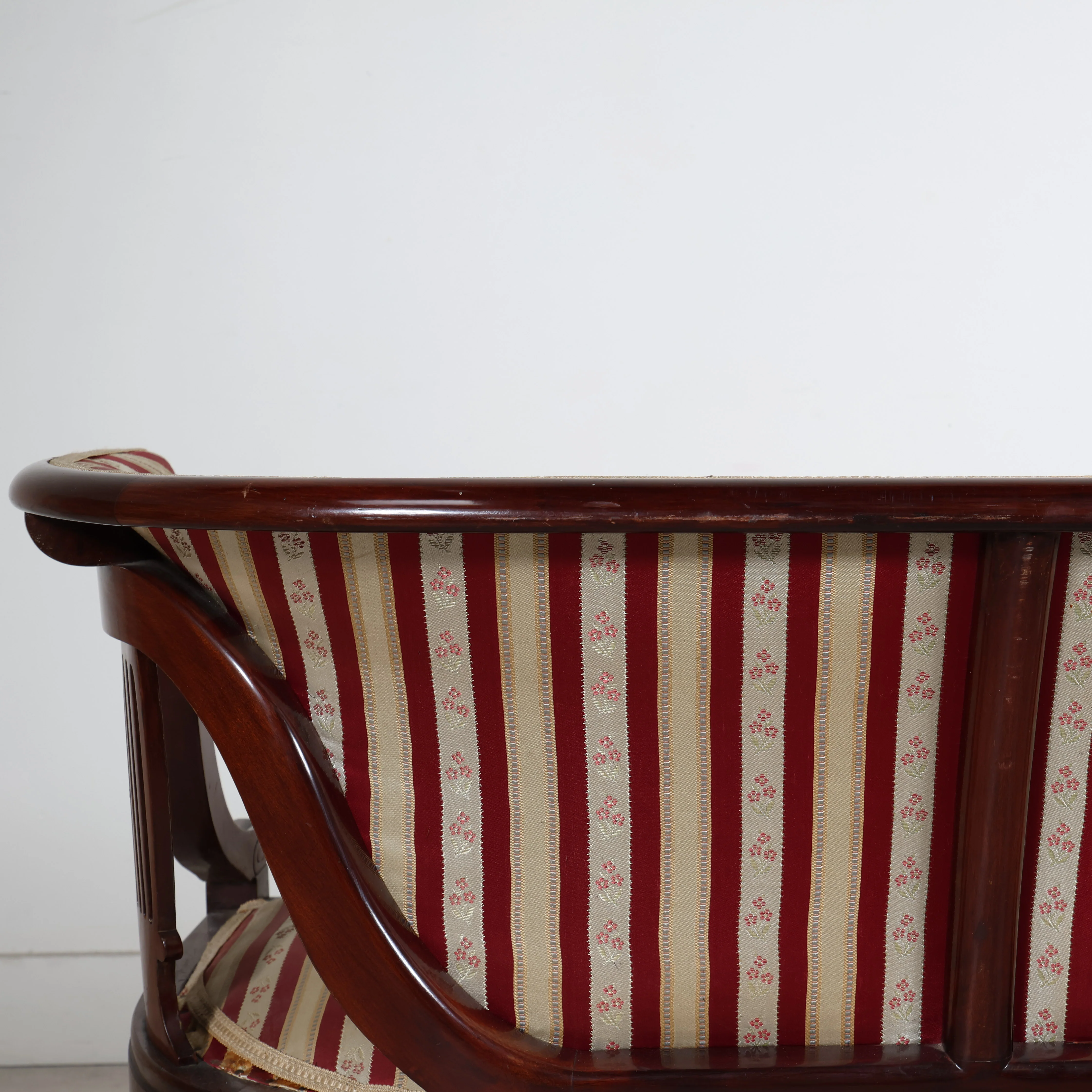 Victorian Style Mahogany Parlor Settee / Hall Bench - Image 6
