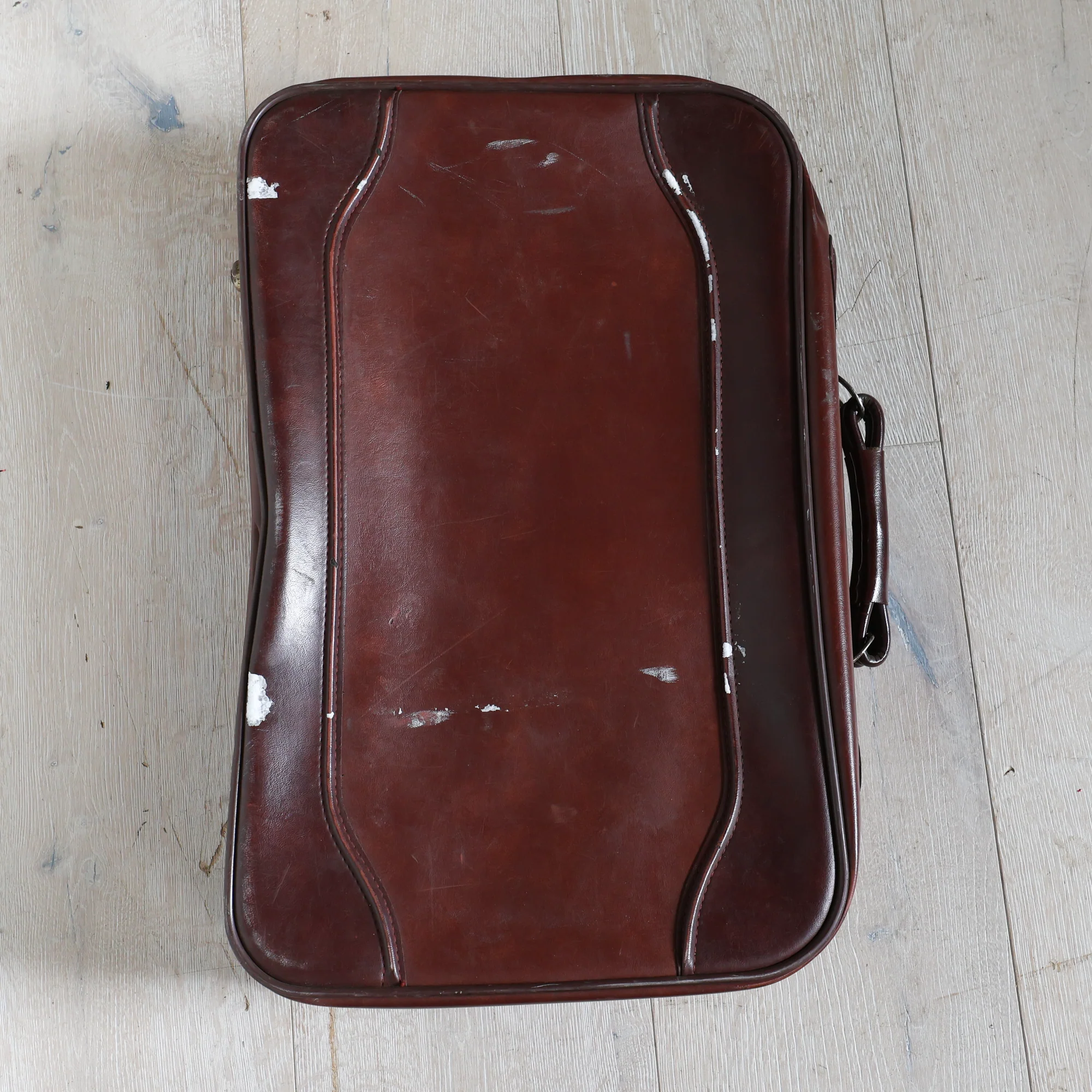 Vintage "Diane Von Furstenberg" Leather Suitcase - Image 5