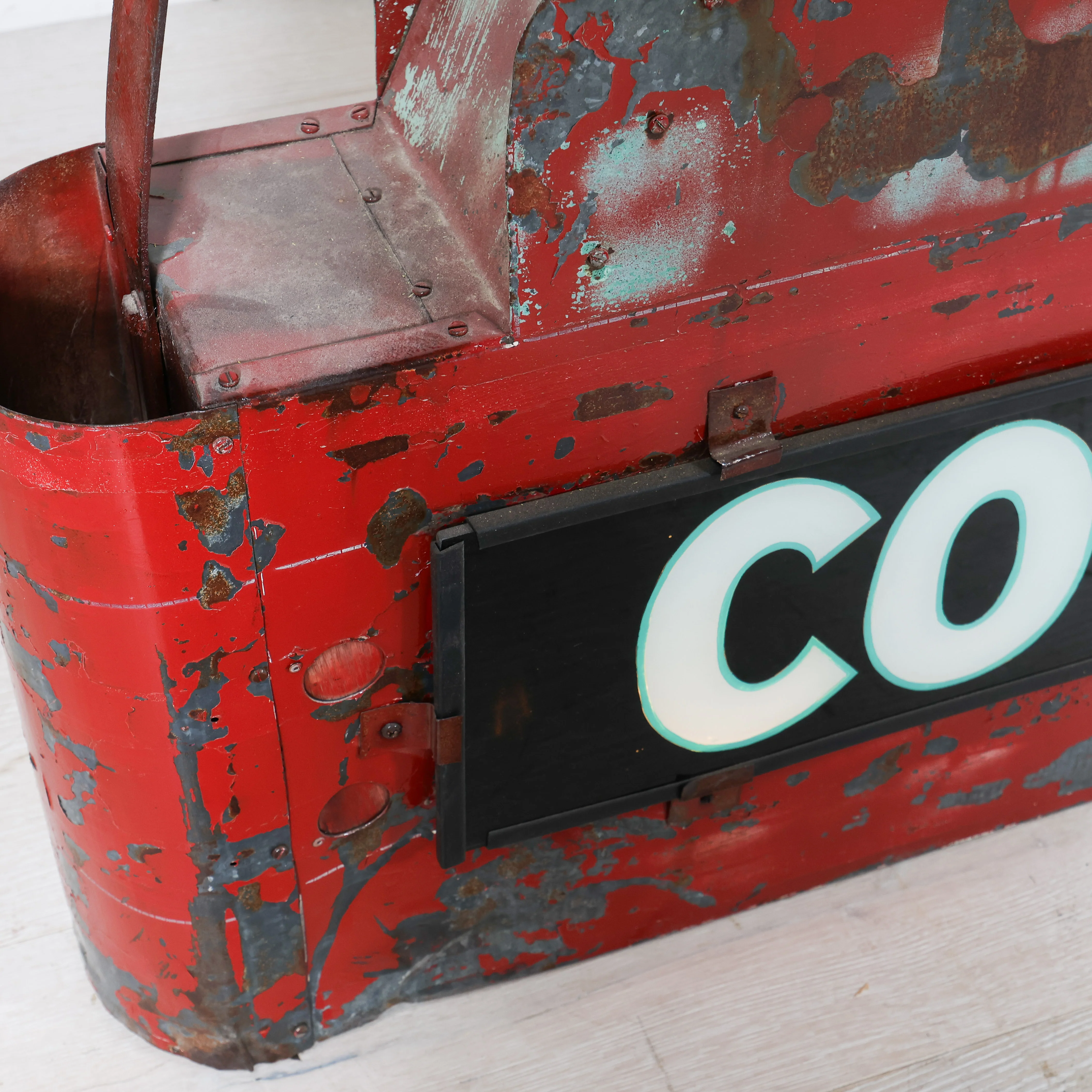Vintage Light Up Cocktail Sign - Image 4