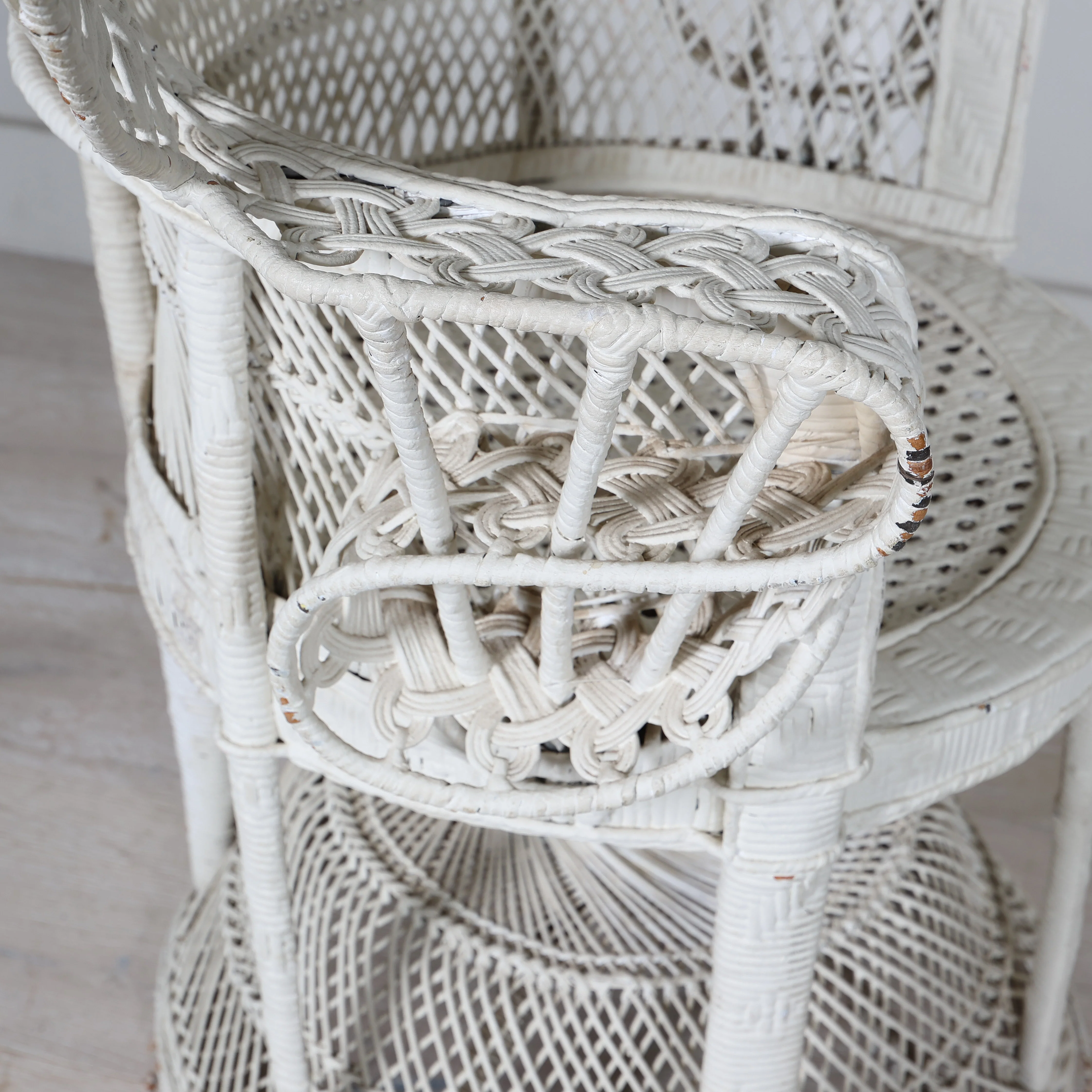 Vintage Painted Rattan / Wicker Peacock Chair - Image 4