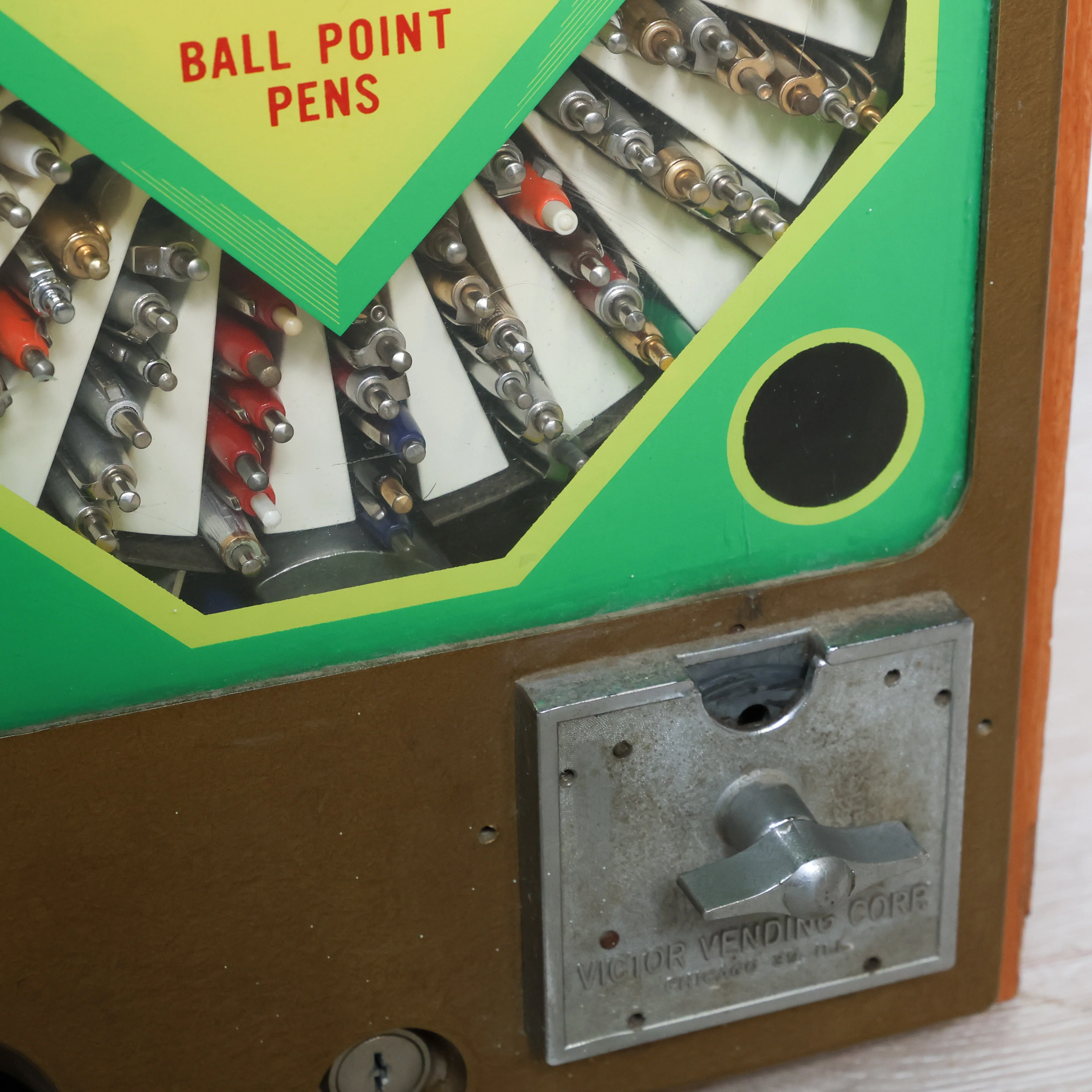 Vintage Vendorama Ball Point Pen Machine - Image 5