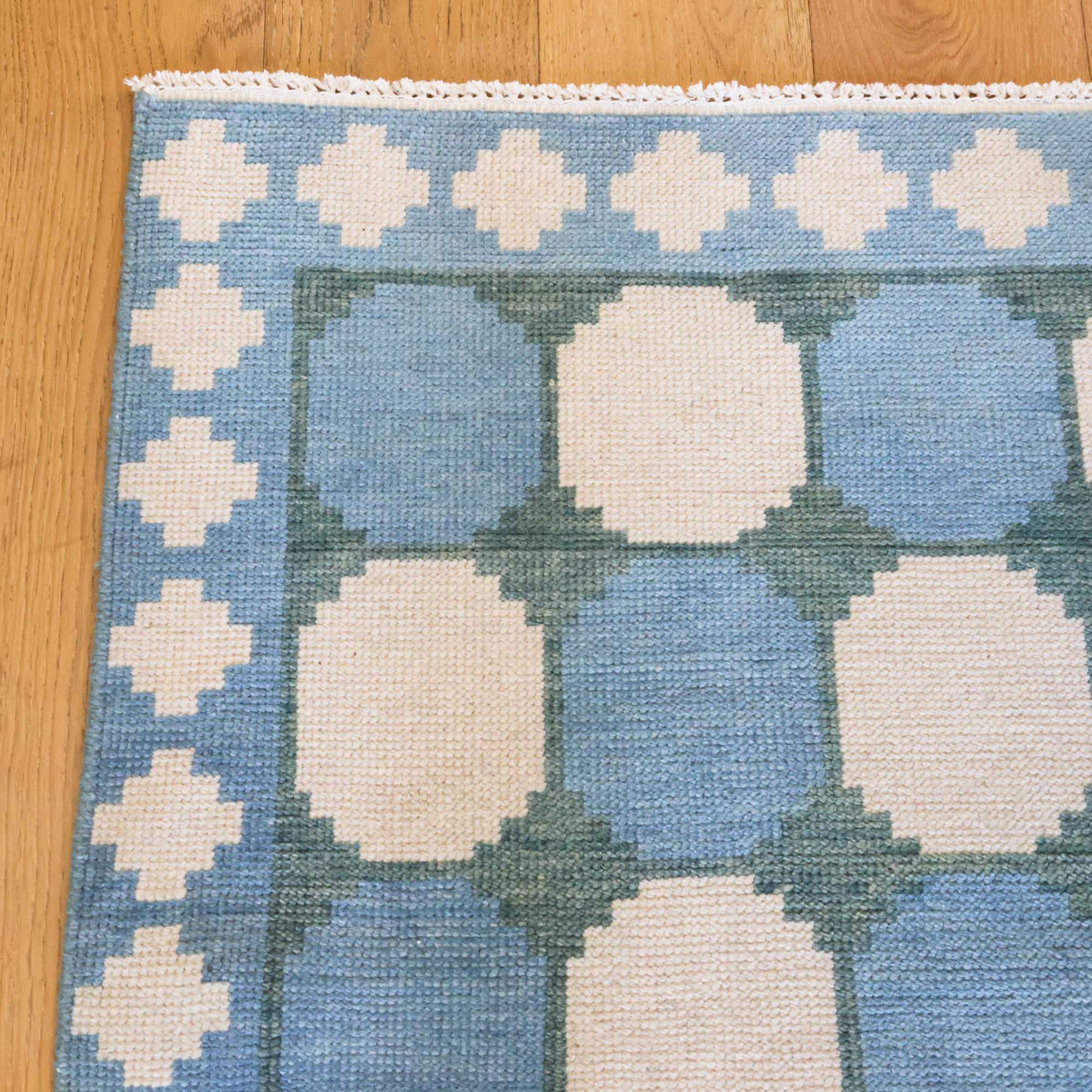 Warren Turkish Knot Rug - Image 3