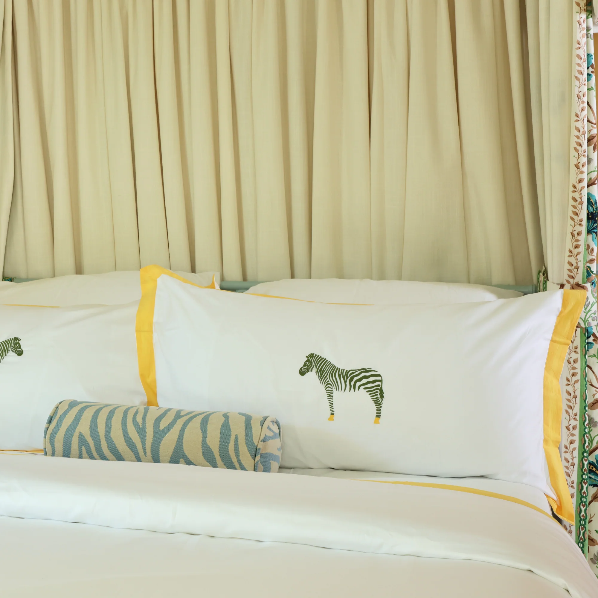 Zebra Duvet Set - Image 4